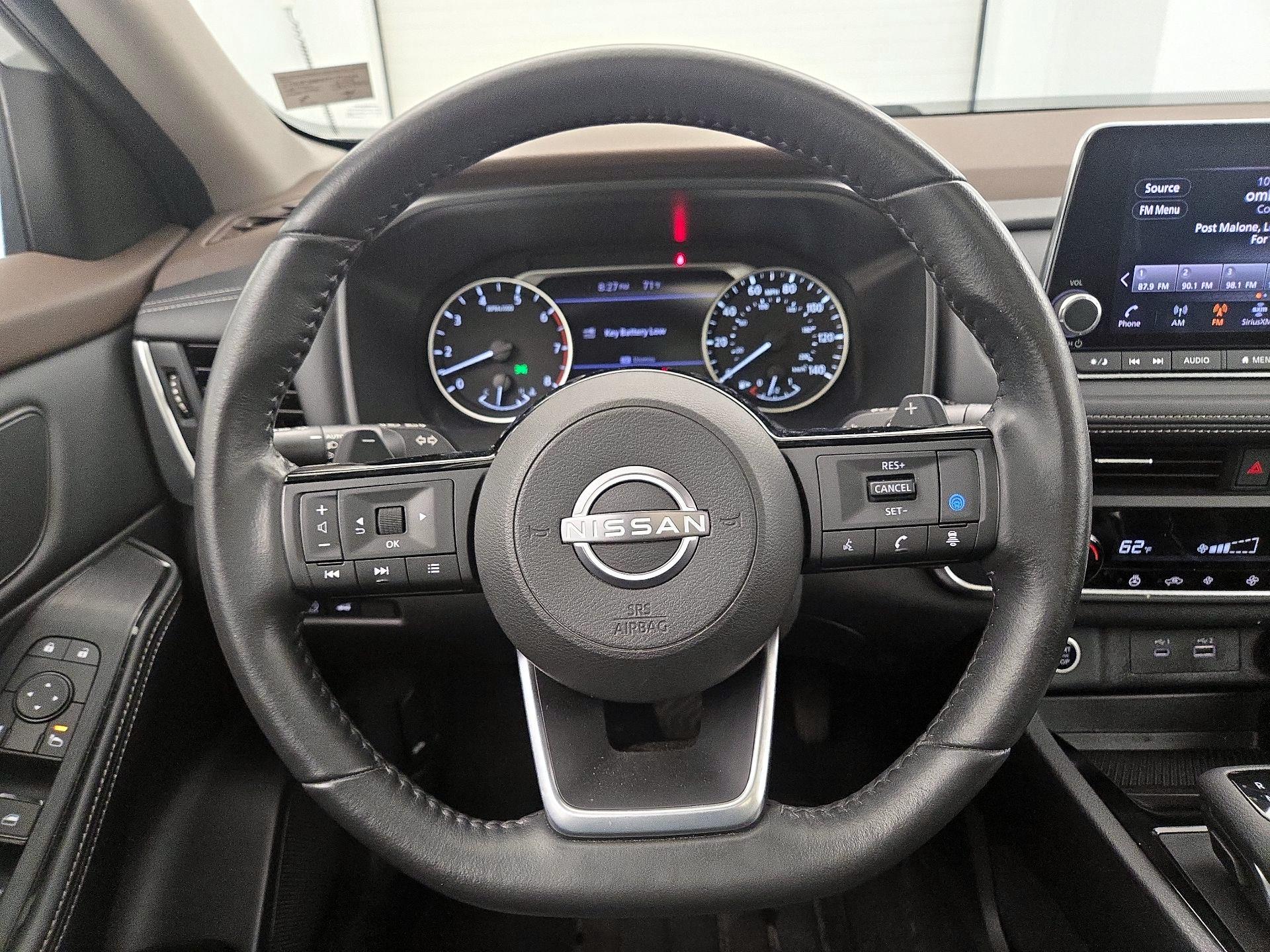 Thumbnail: 2023 Nissan Rogue - 10