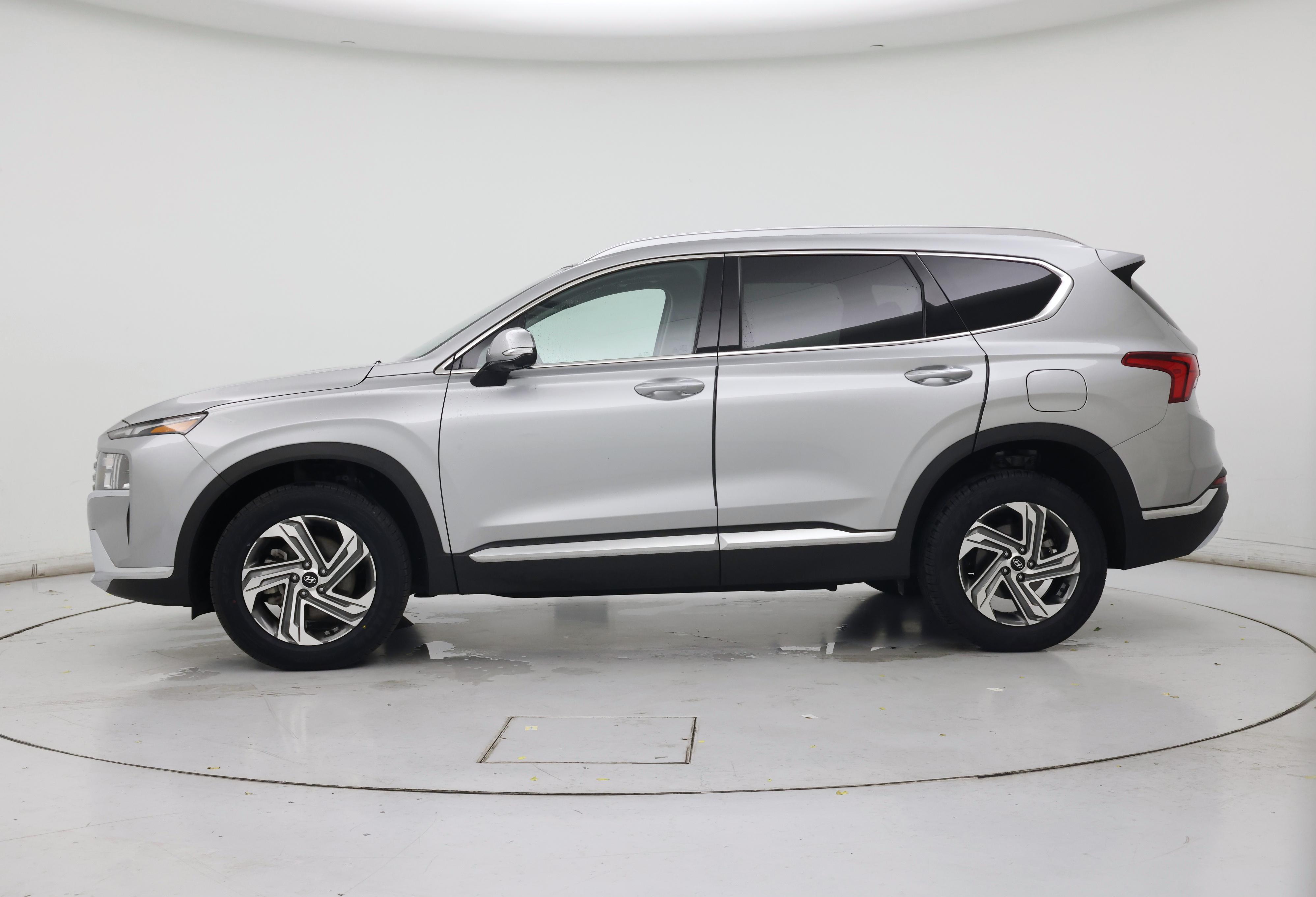 Thumbnail: 2023 Hyundai Santa Fe - 3