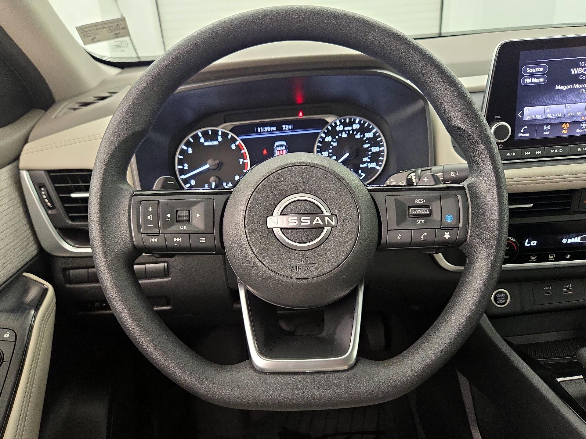 Thumbnail: 2023 Nissan Rogue - 10