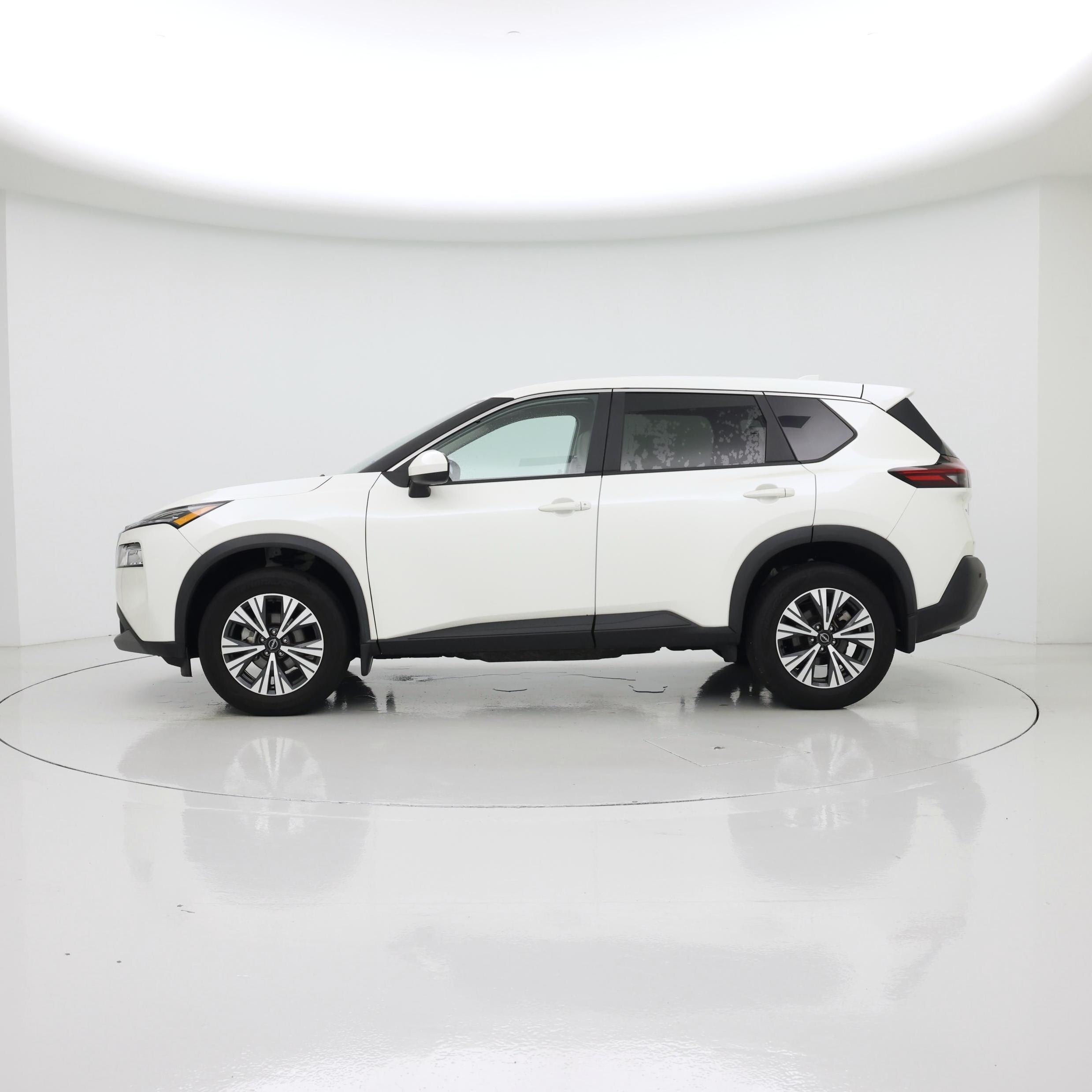 Thumbnail: 2023 Nissan Rogue - 3