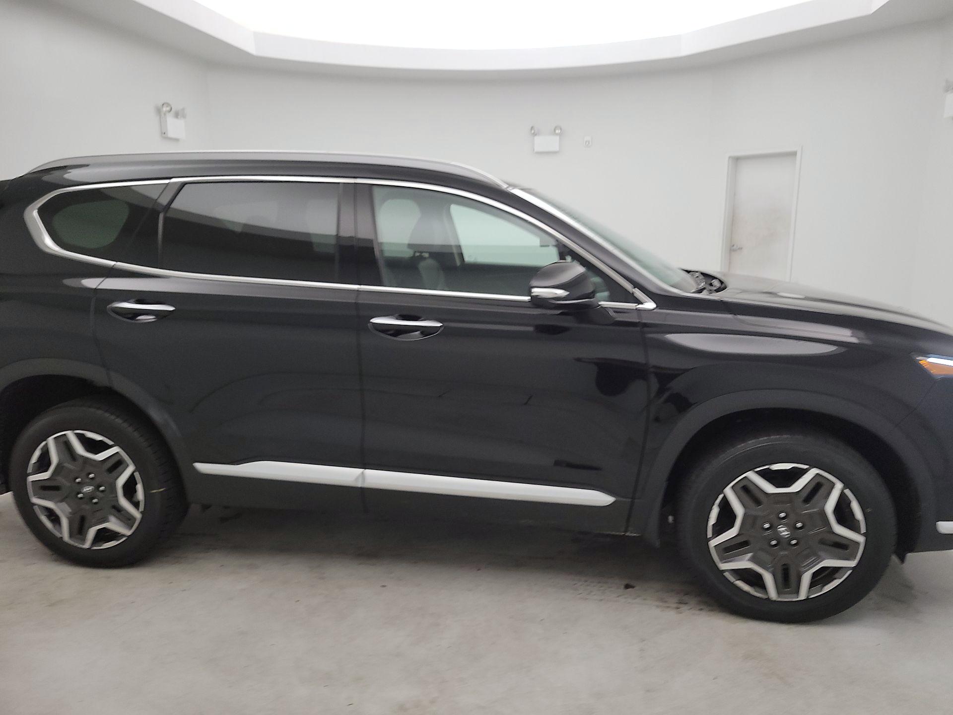 Thumbnail: 2023 Hyundai Santa Fe - 4