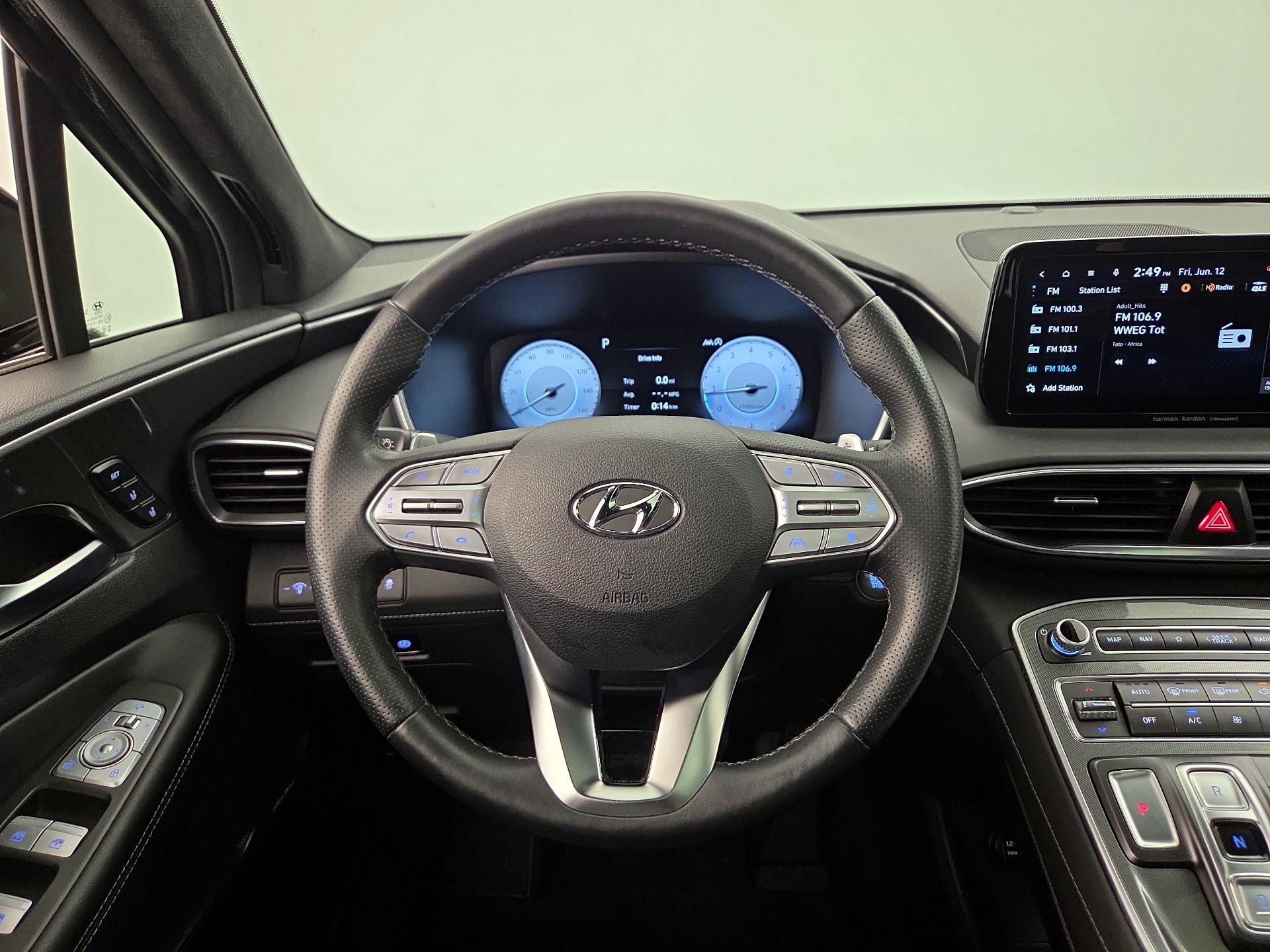 Thumbnail: 2023 Hyundai Santa Fe - 10