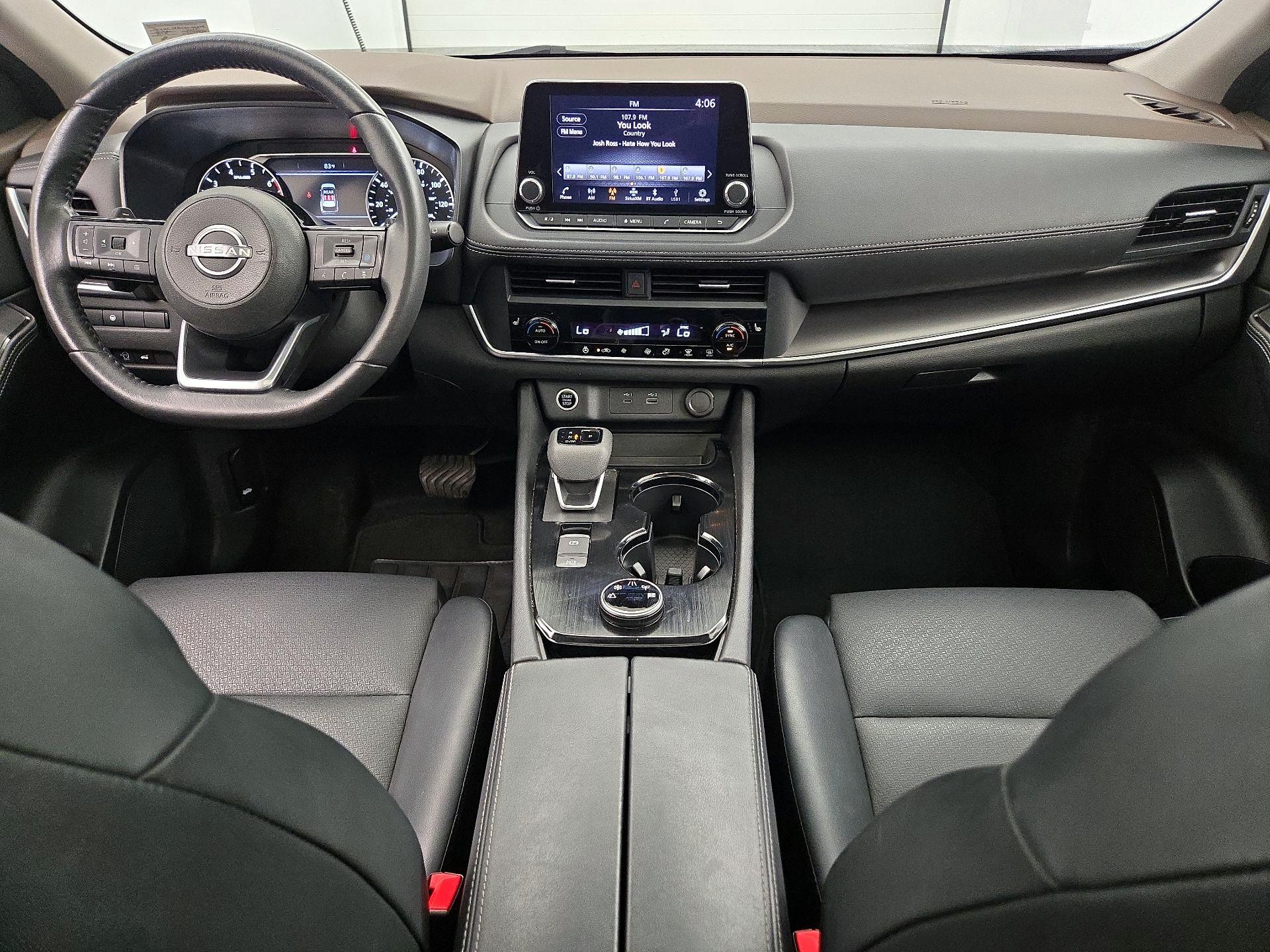 Thumbnail: 2023 Nissan Rogue - 9