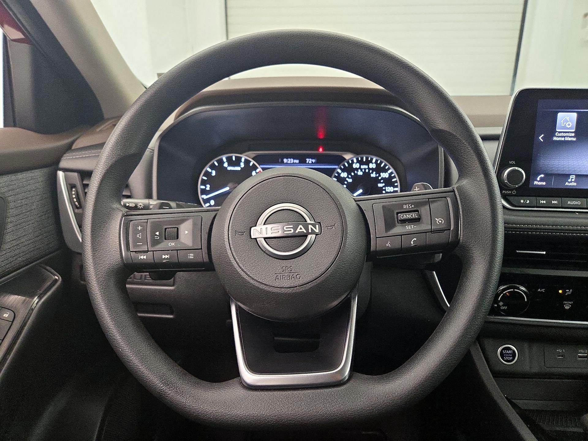 Thumbnail: 2023 Nissan Rogue - 10