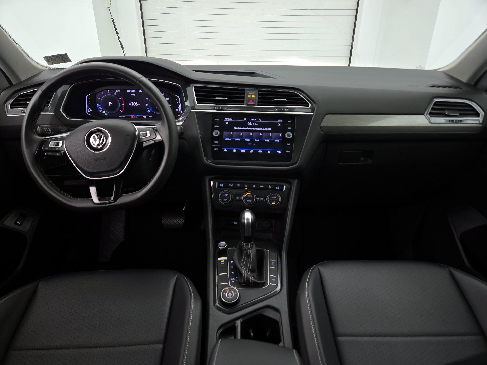 Thumbnail: 2021 Volkswagen Tiguan - 9