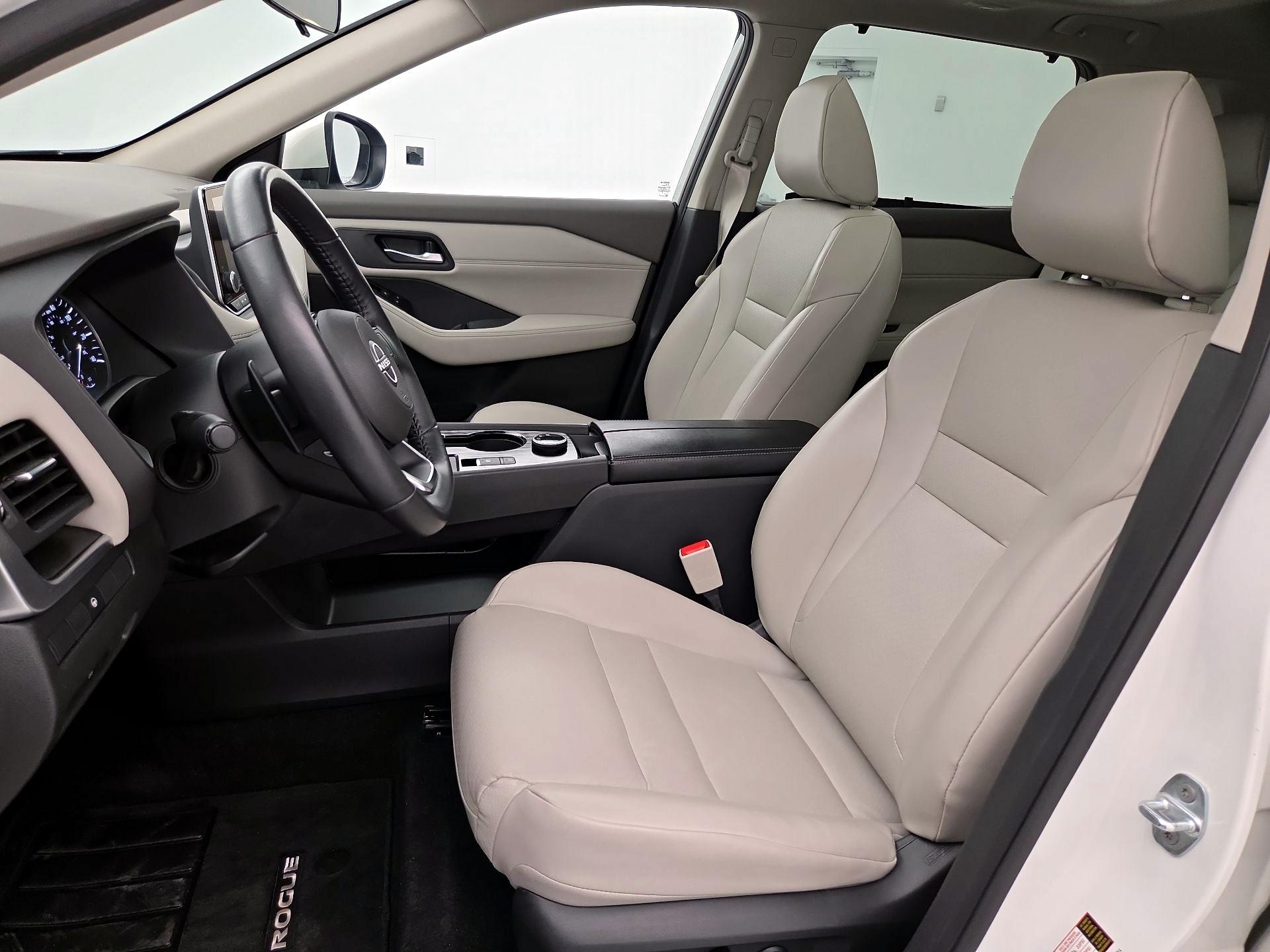 Thumbnail: 2023 Nissan Rogue - 11