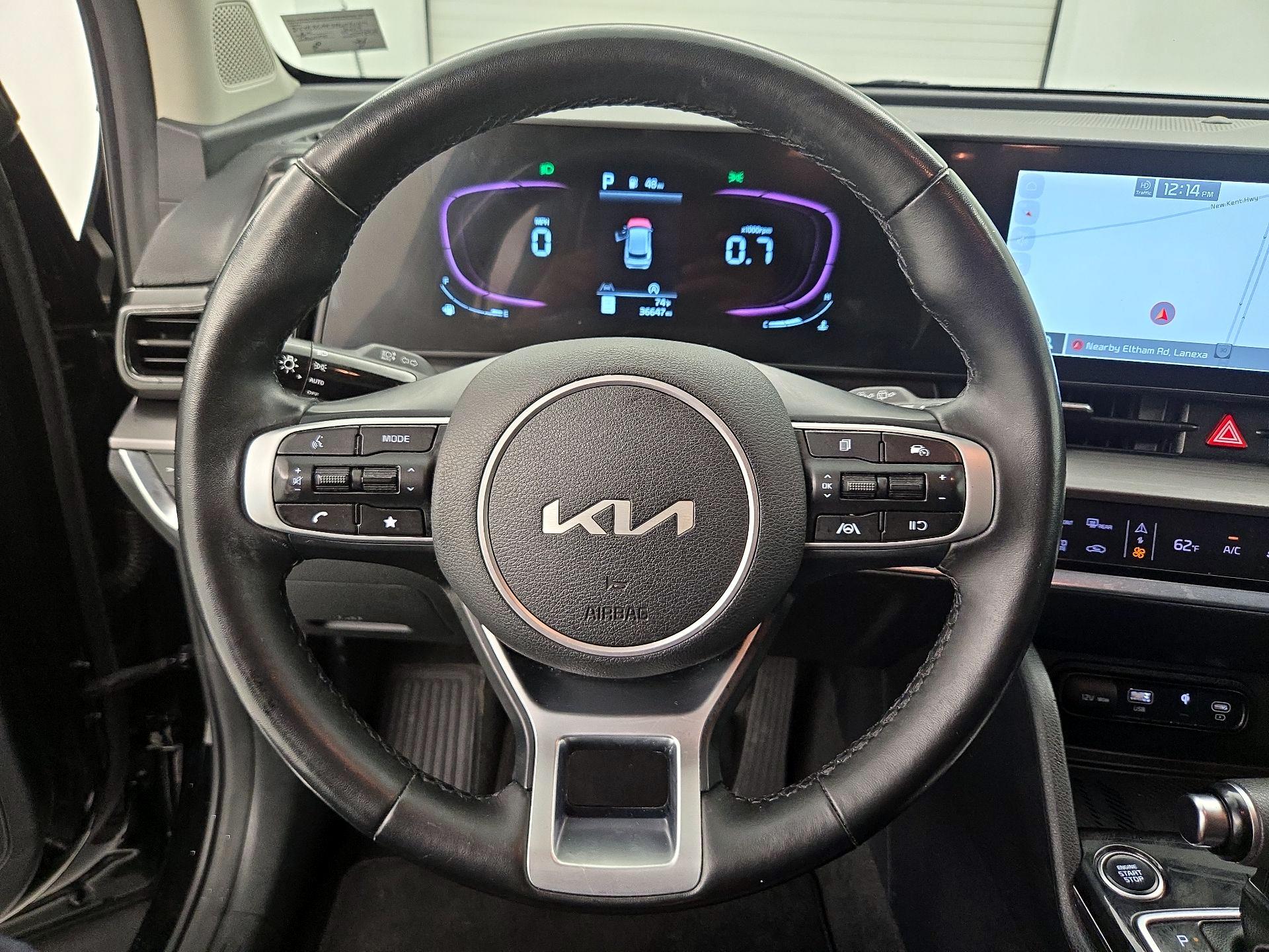 Thumbnail: 2023 Kia Sportage - 10