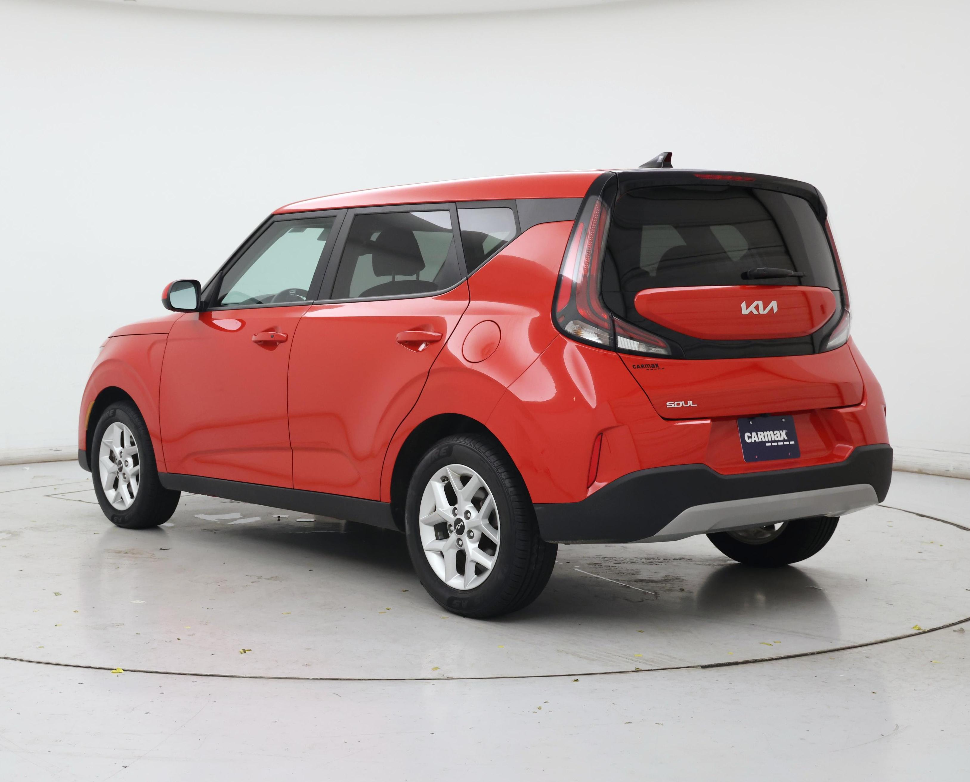 Thumbnail: 2023 Kia Soul - 2