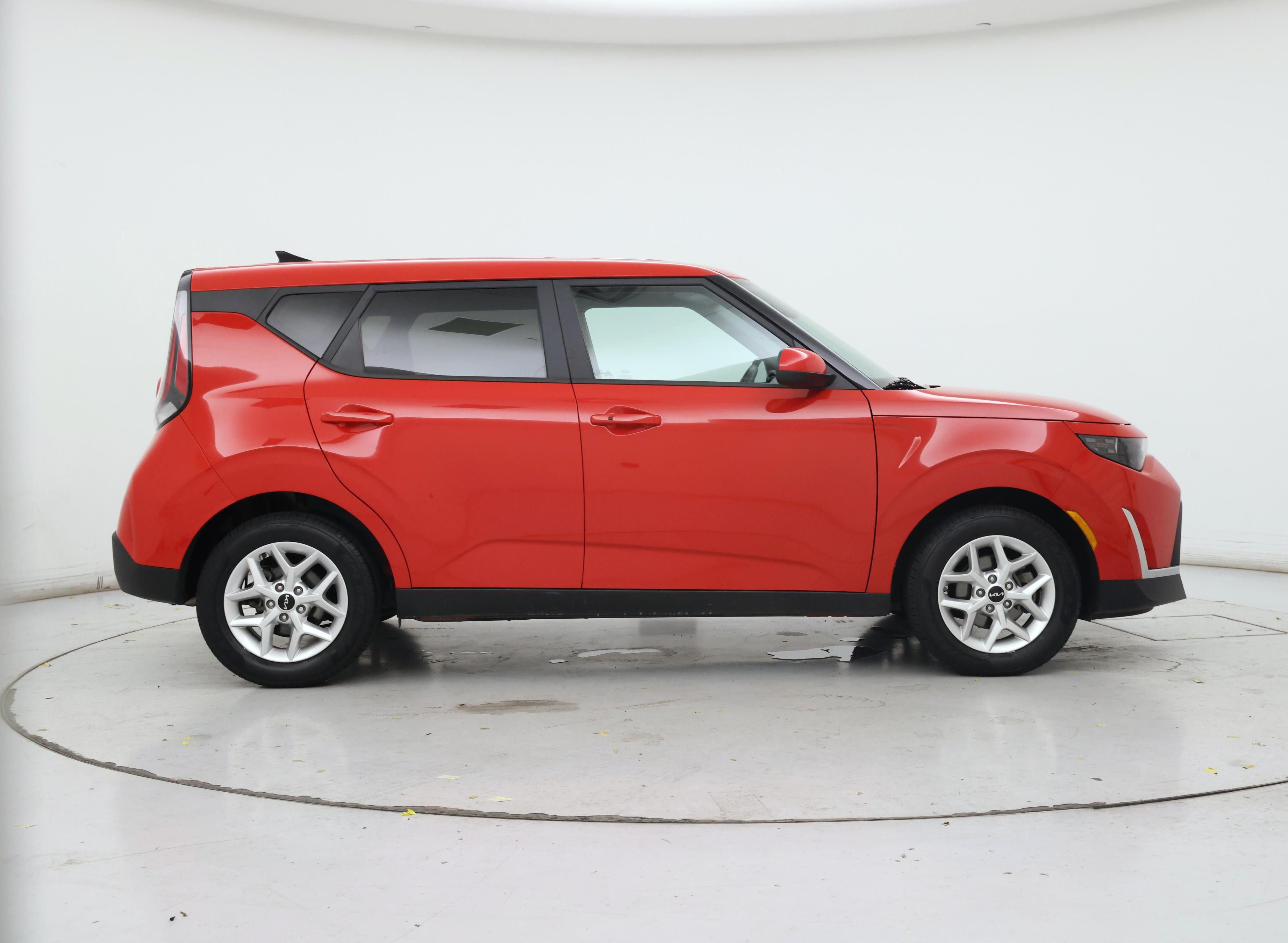 Thumbnail: 2023 Kia Soul - 7