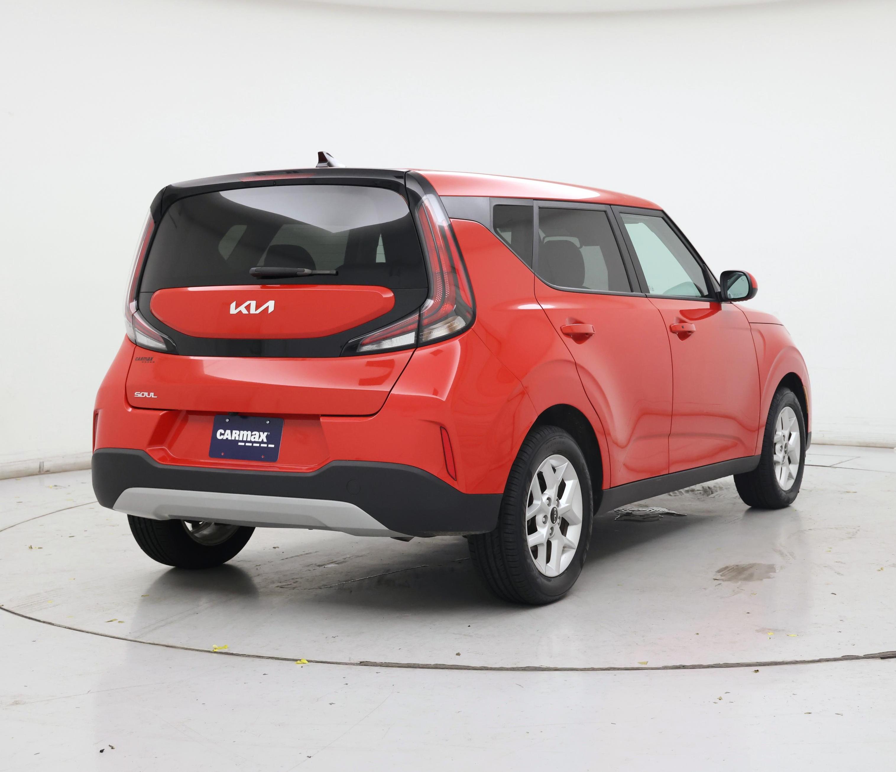 Thumbnail: 2023 Kia Soul - 8