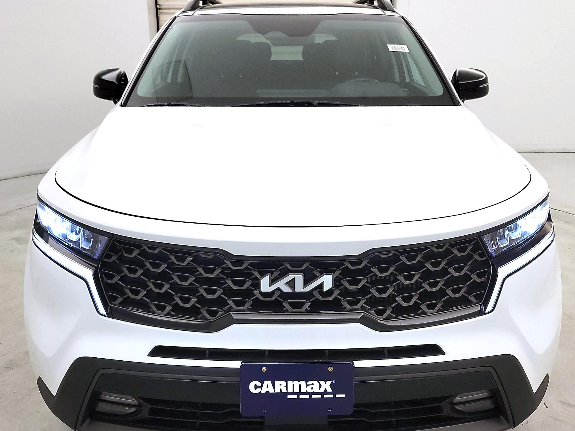 Thumbnail: 2023 Kia Sorento - 2