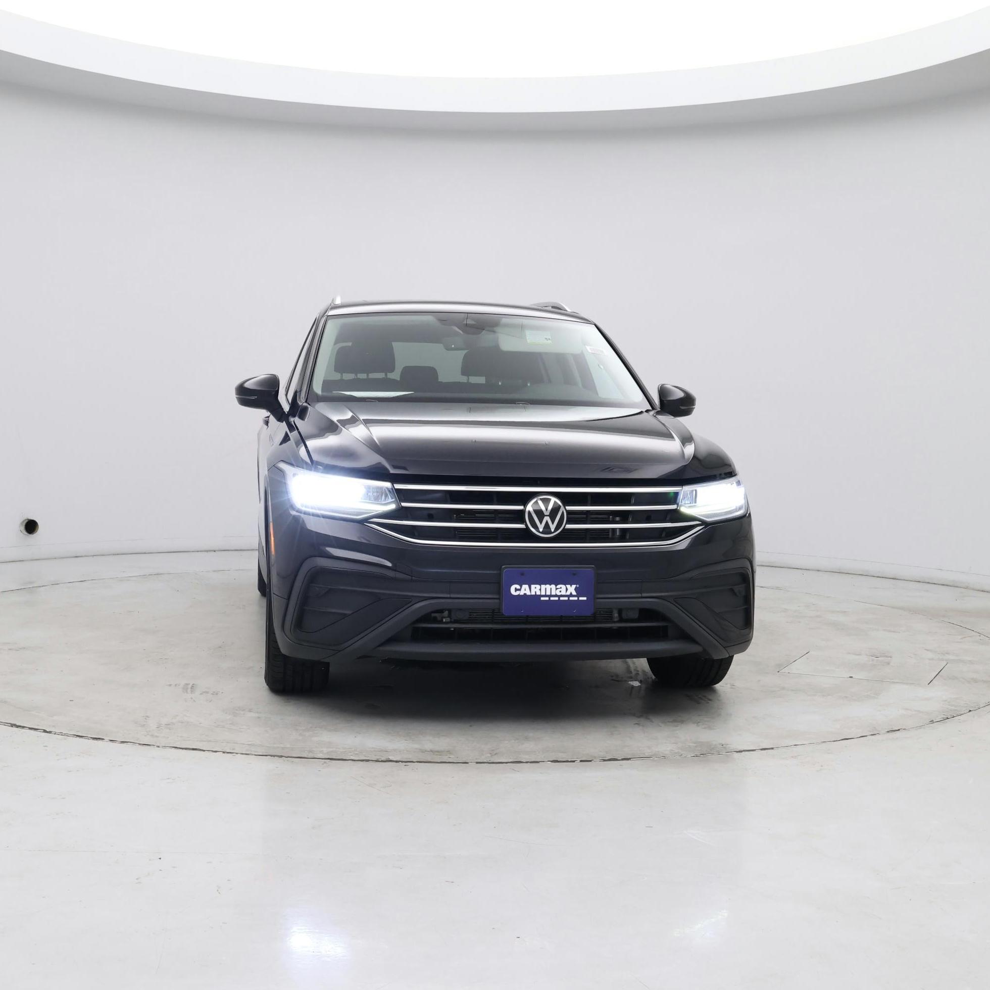 Thumbnail: 2022 Volkswagen Tiguan - 5