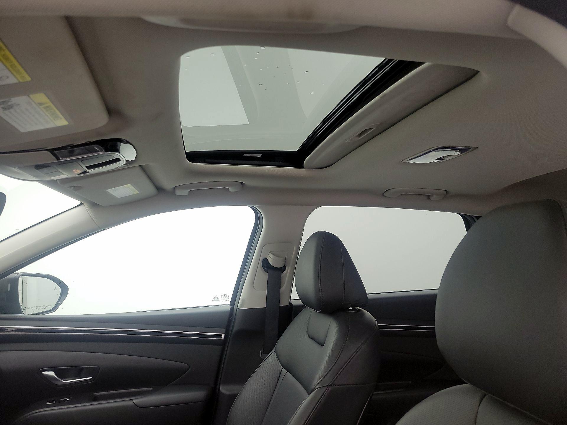 Thumbnail: 2023 Hyundai Tucson - 19