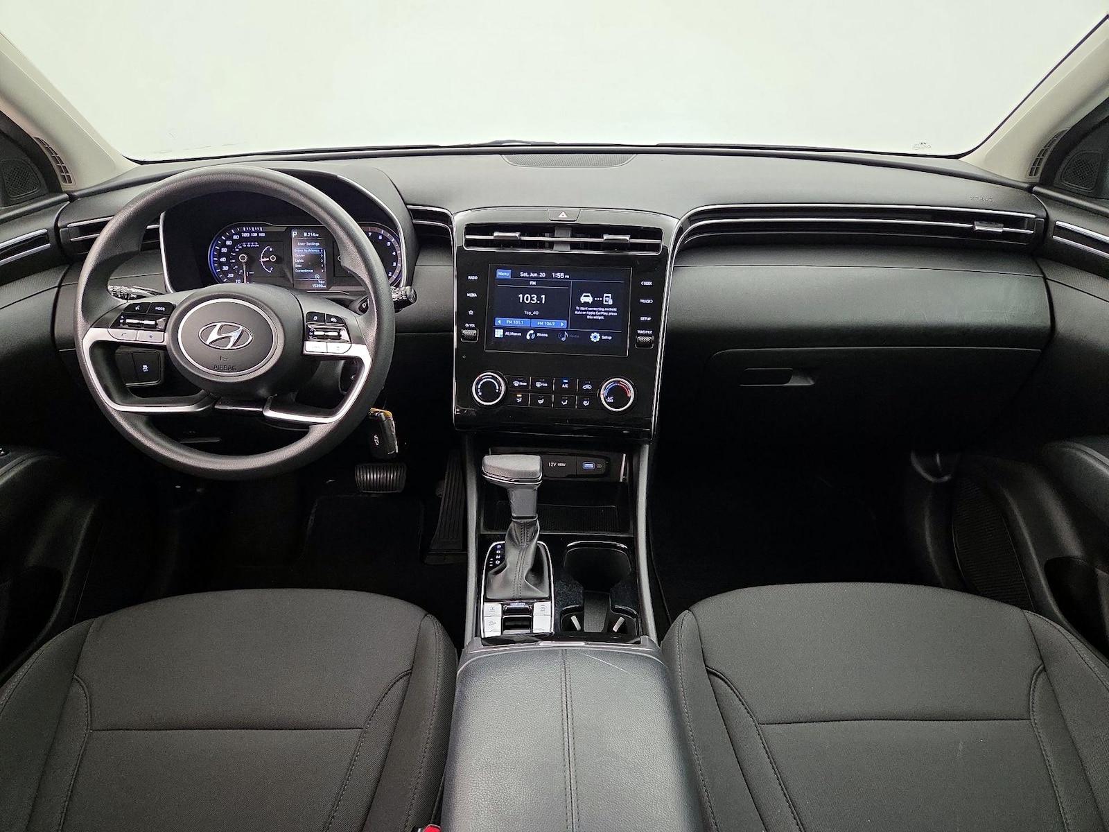 2023 Hyundai Tucson SE - Photo 10