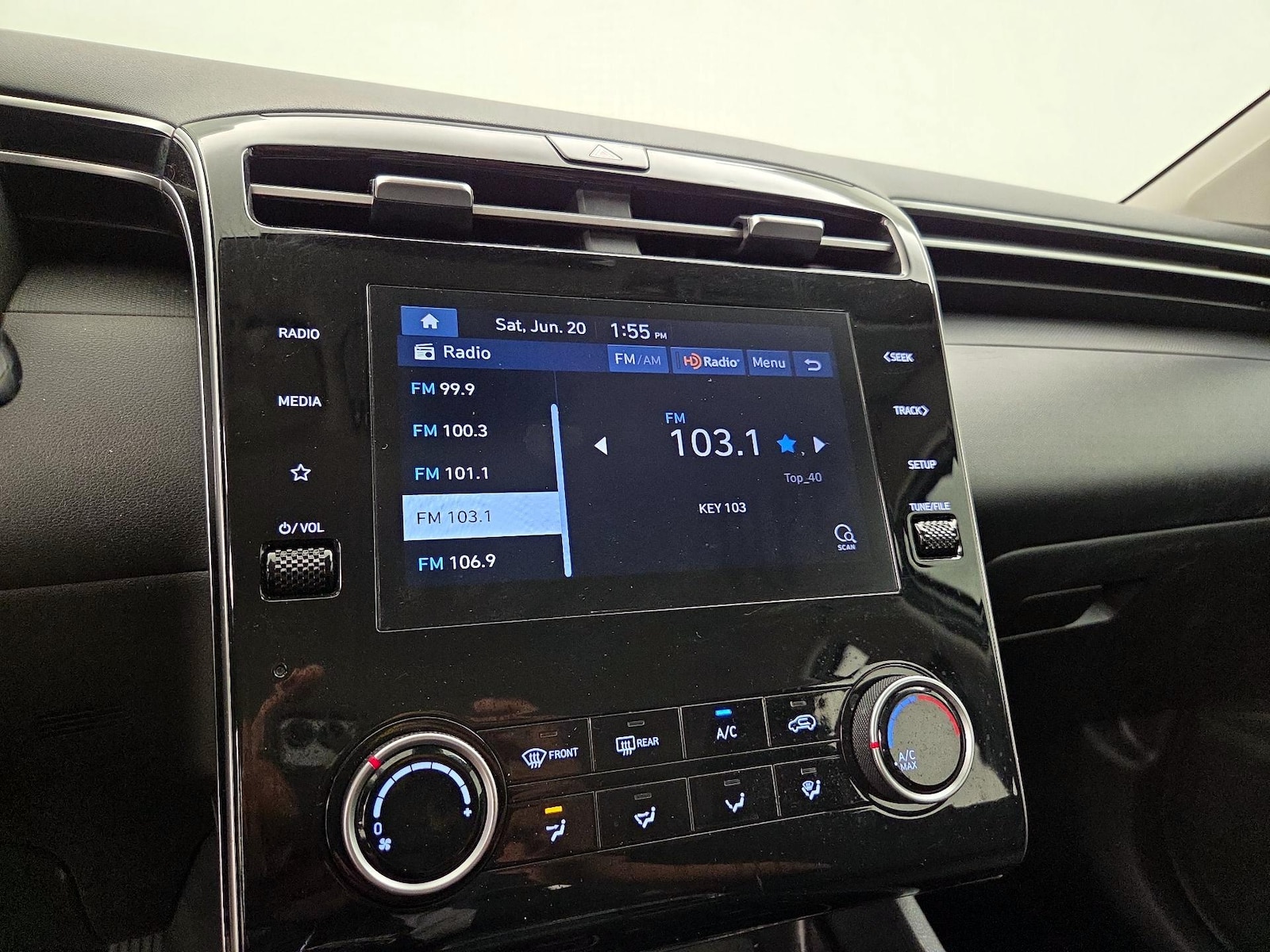2023 Hyundai Tucson SE - Photo 16