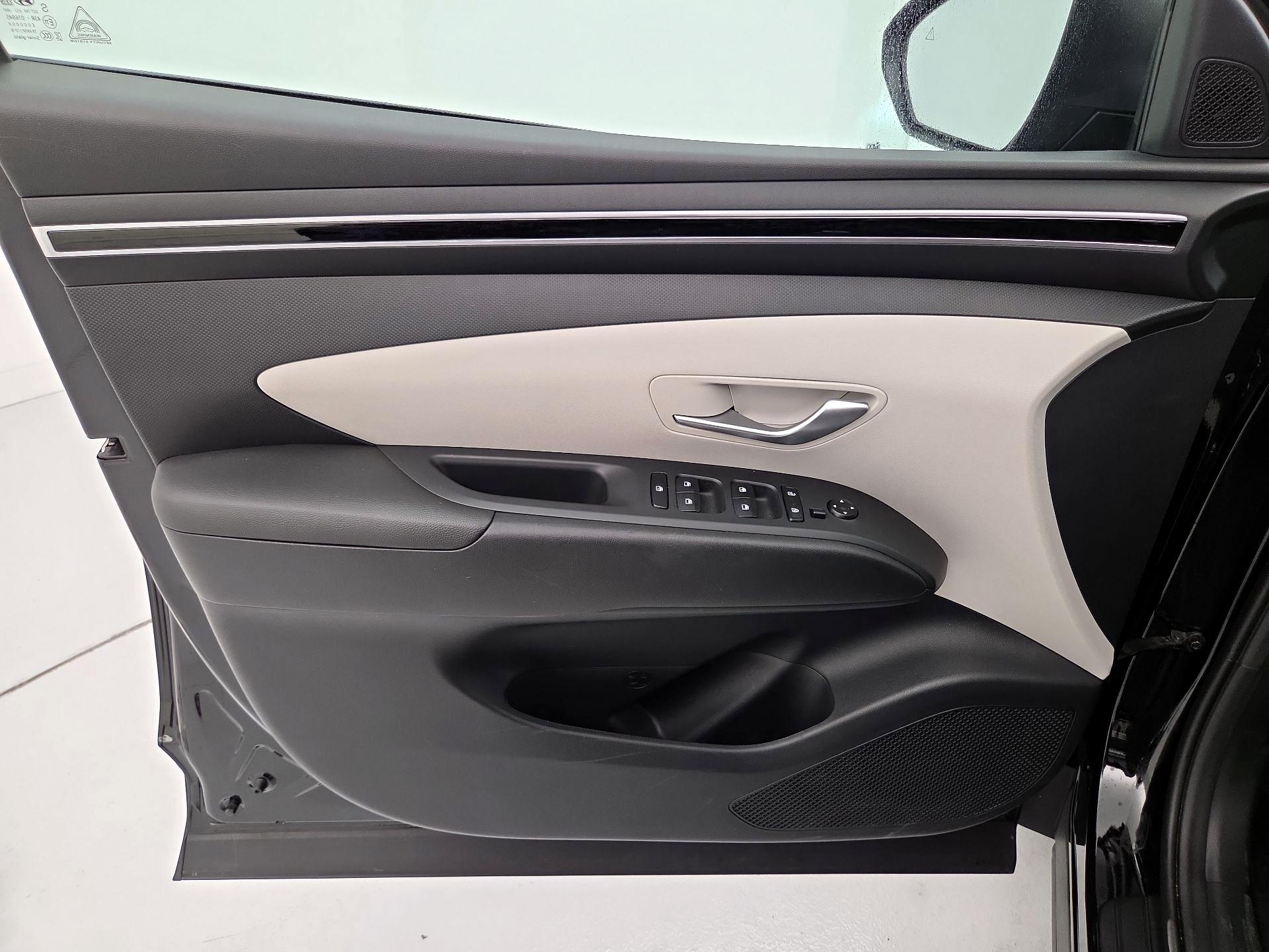 Thumbnail: 2024 Hyundai Tucson - 12