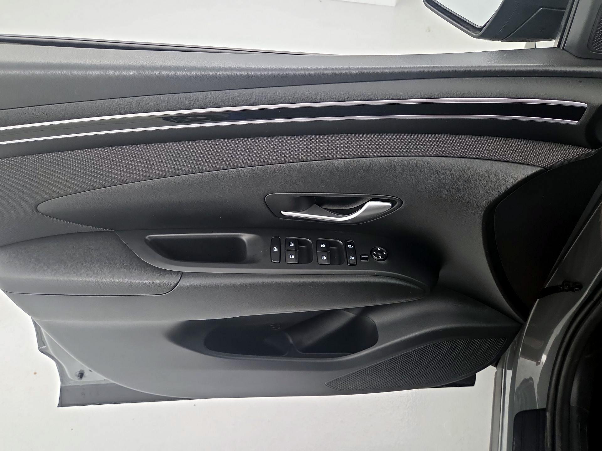 Thumbnail: 2024 Hyundai Tucson - 12