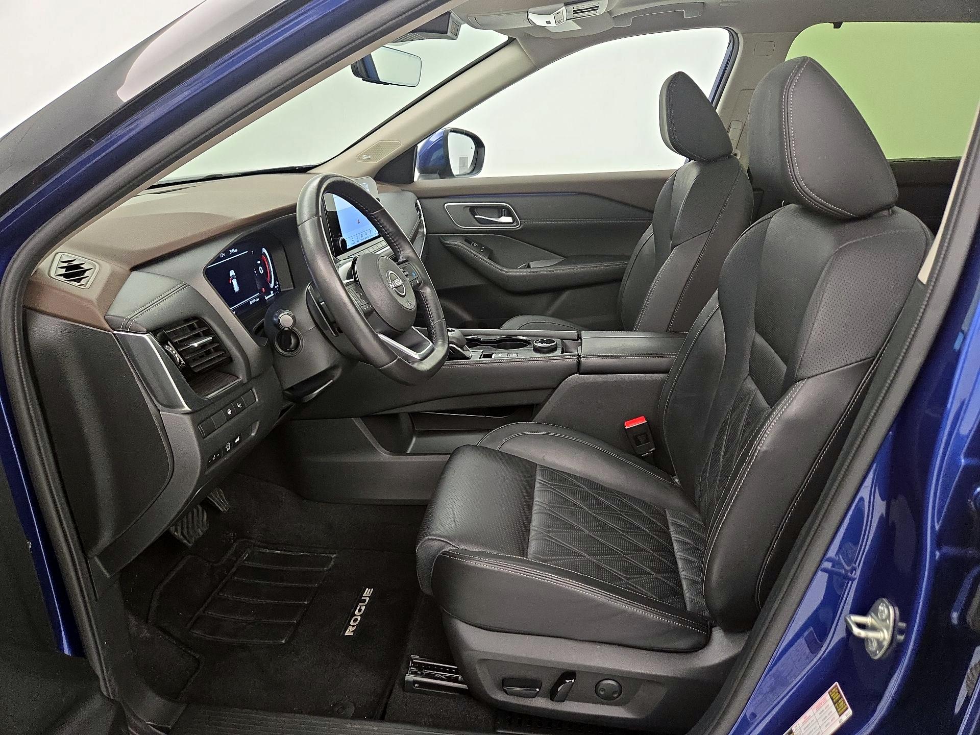 Thumbnail: 2023 Nissan Rogue - 11