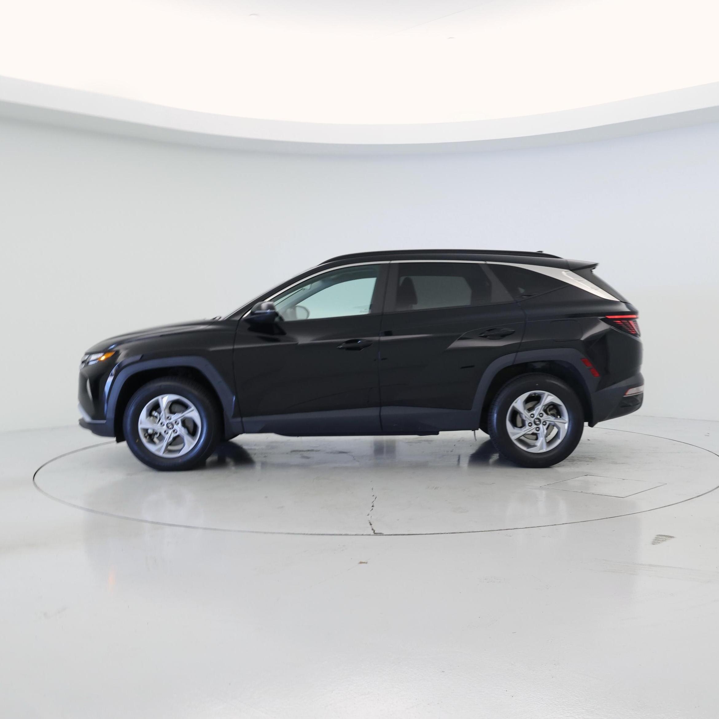 Thumbnail: 2022 Hyundai Tucson - 3