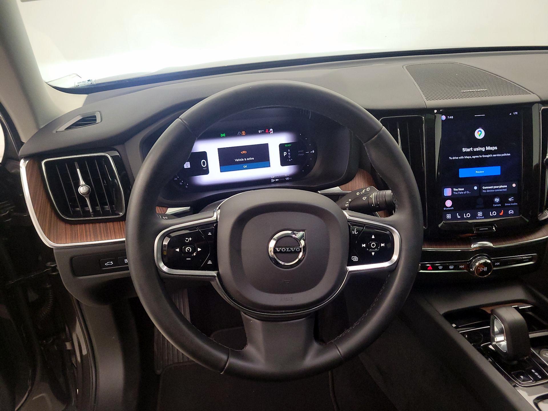 Thumbnail: 2023 Volvo XC60 - 10