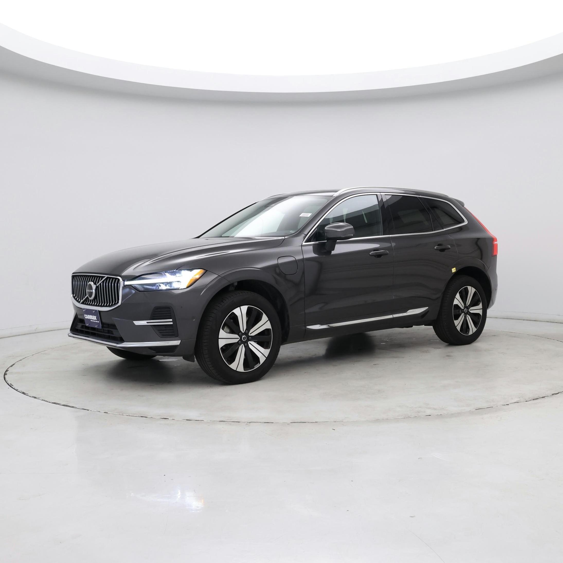 Thumbnail: 2023 Volvo XC60 - 3