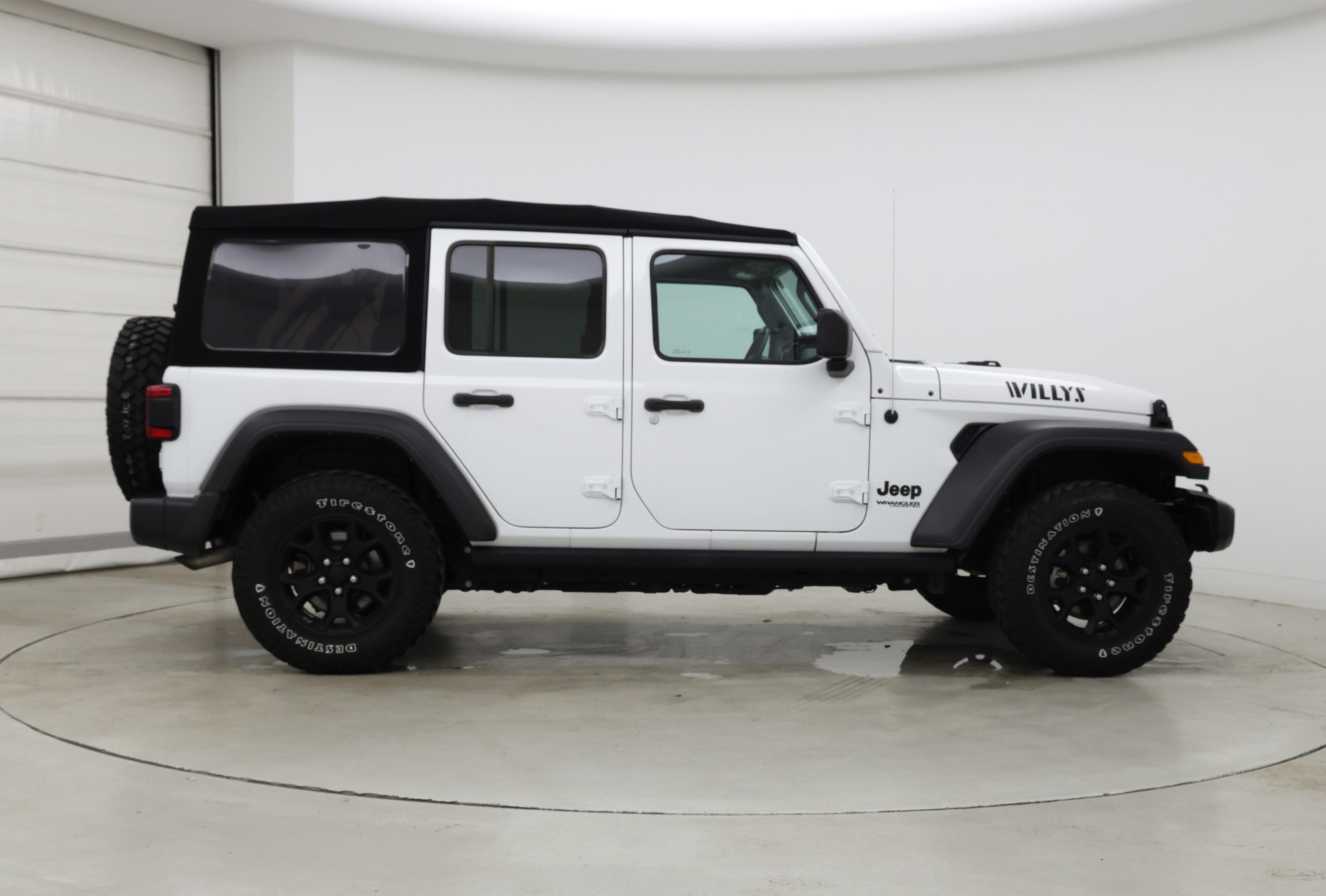 Thumbnail: 2022 Jeep Wrangler - 7