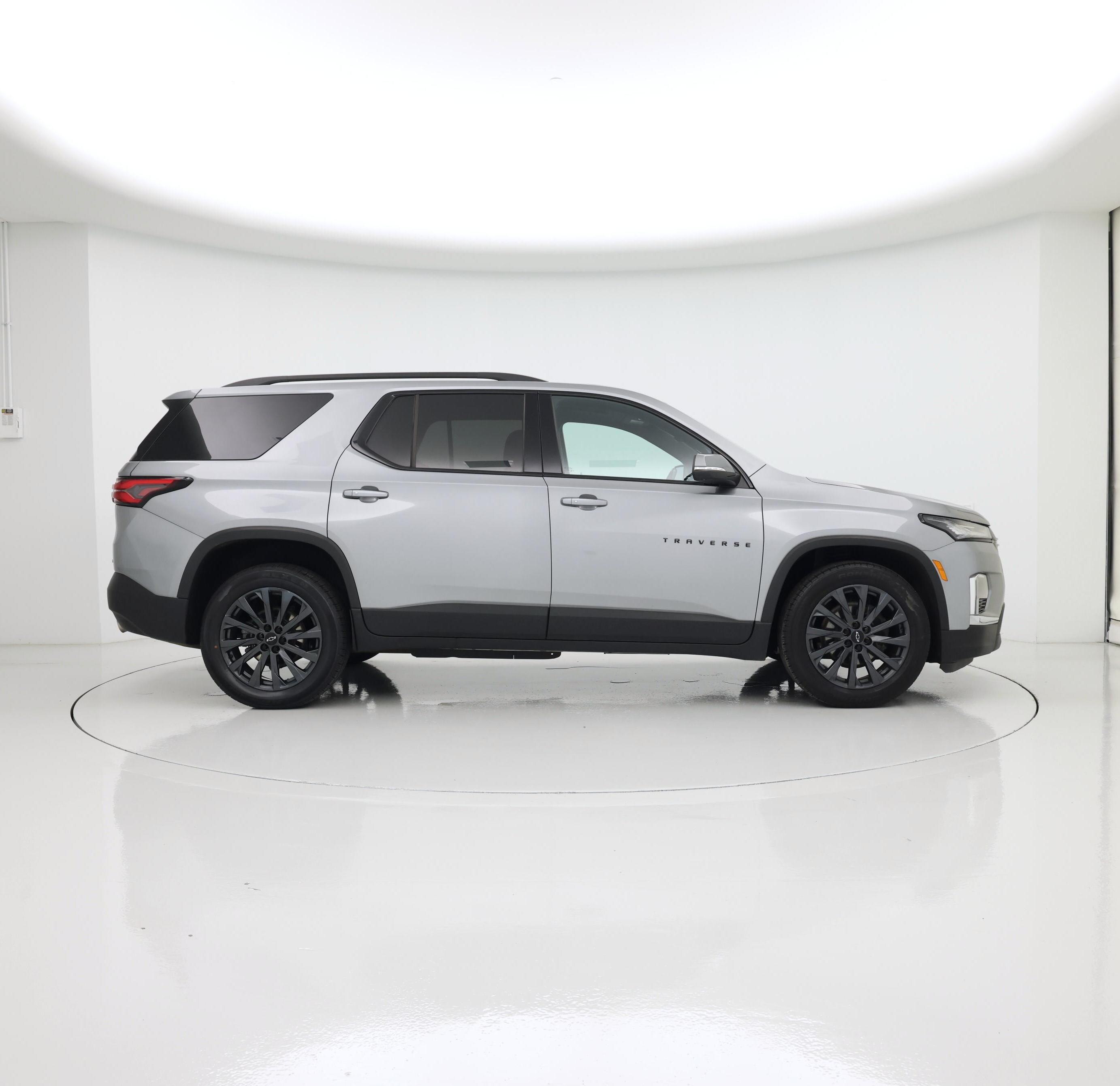 Thumbnail: 2023 Chevrolet Traverse - 7