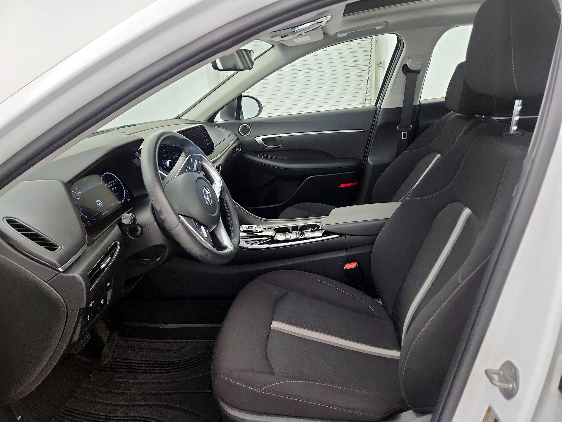 Thumbnail: 2023 Hyundai Sonata - 11