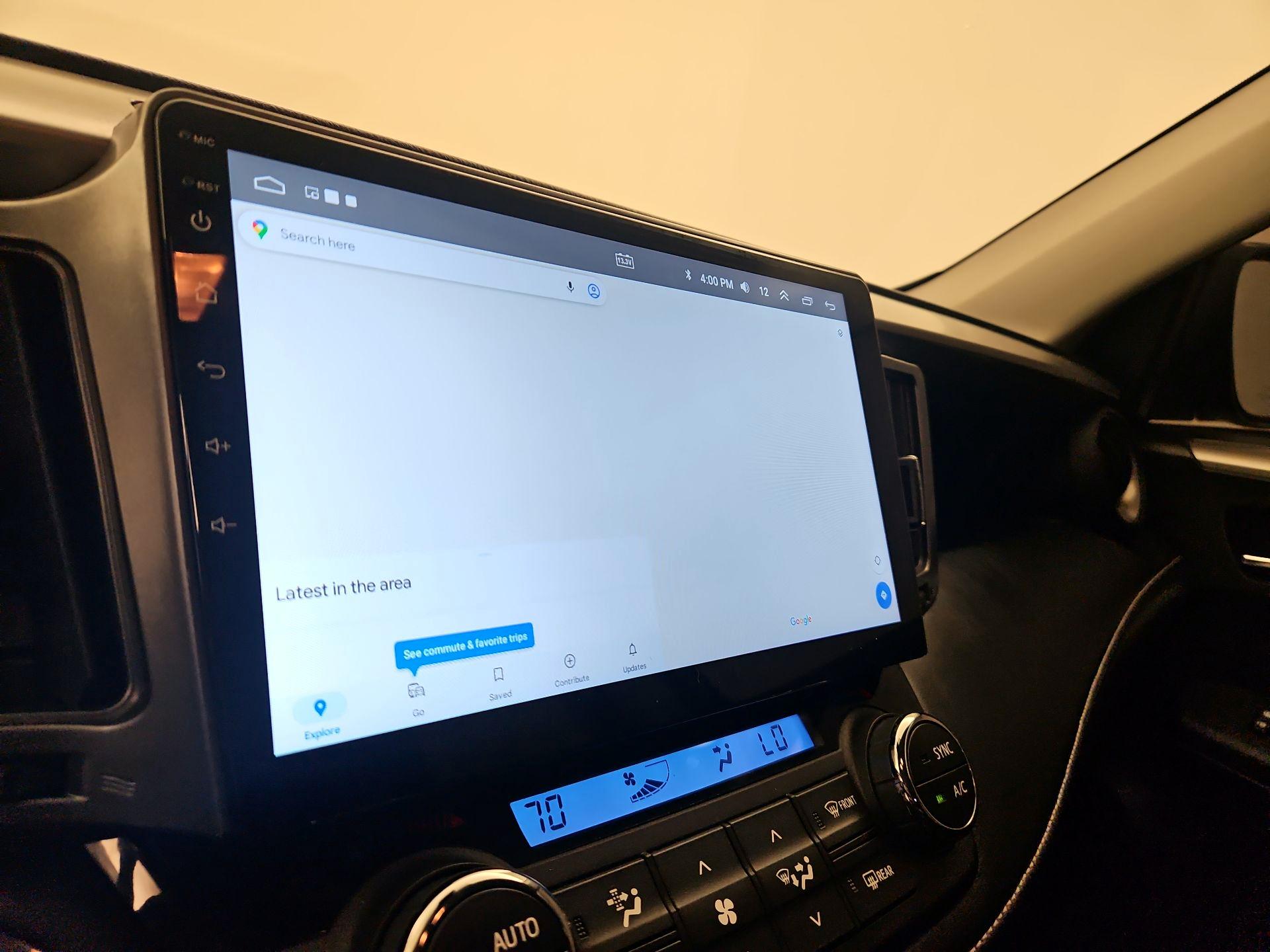Thumbnail: 2018 Toyota RAV4 - 14