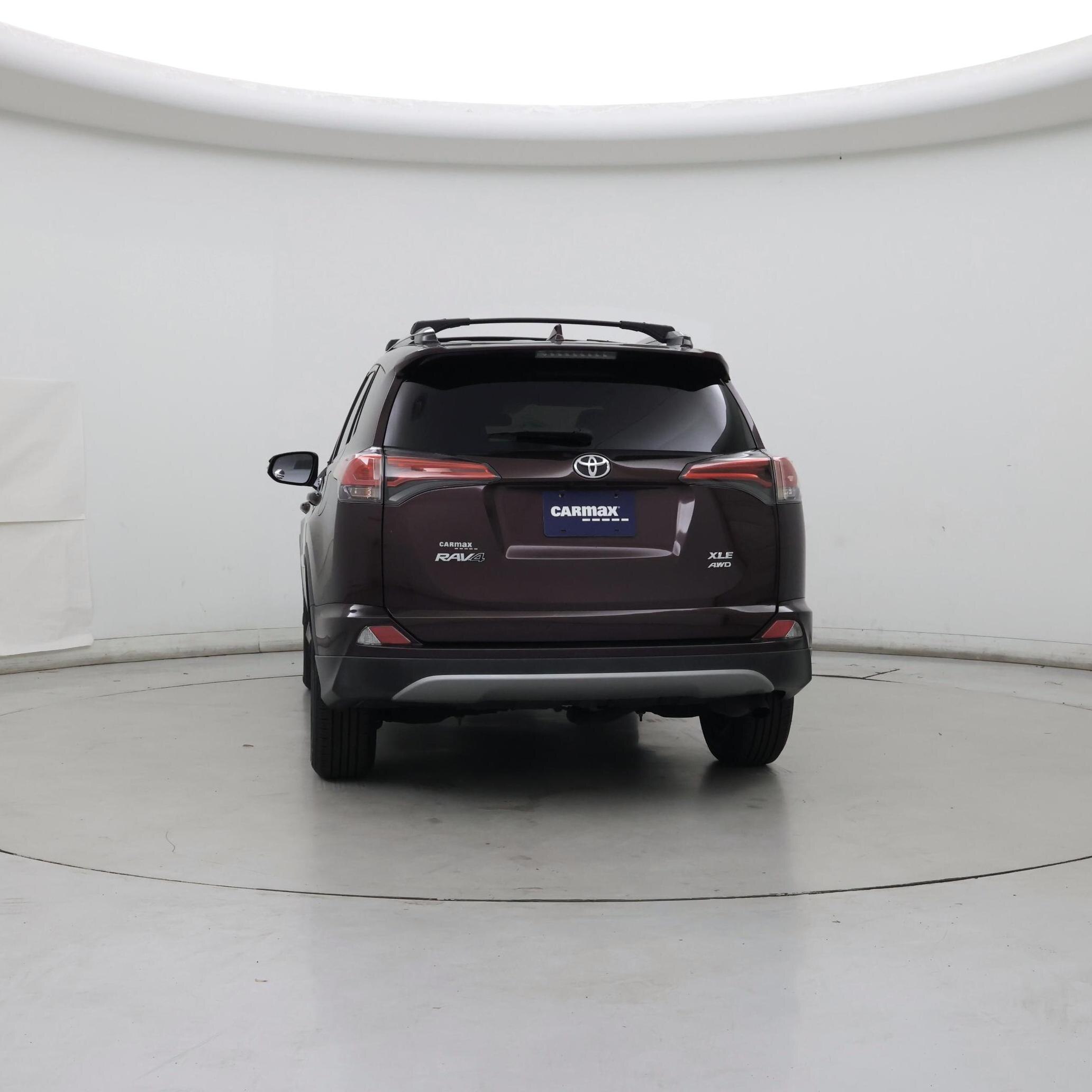 Thumbnail: 2018 Toyota RAV4 - 6
