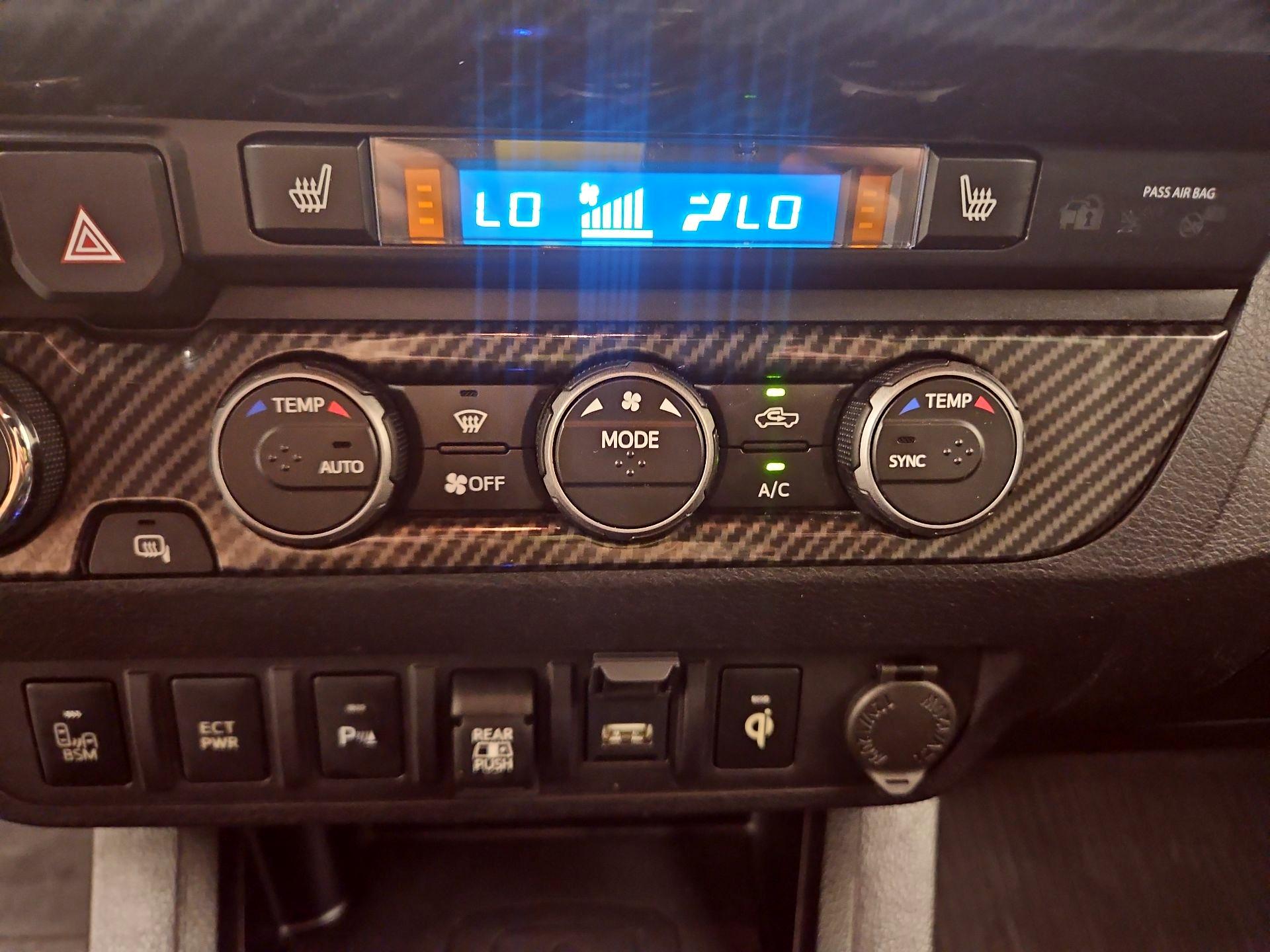 Thumbnail: 2021 Toyota Tacoma - 16