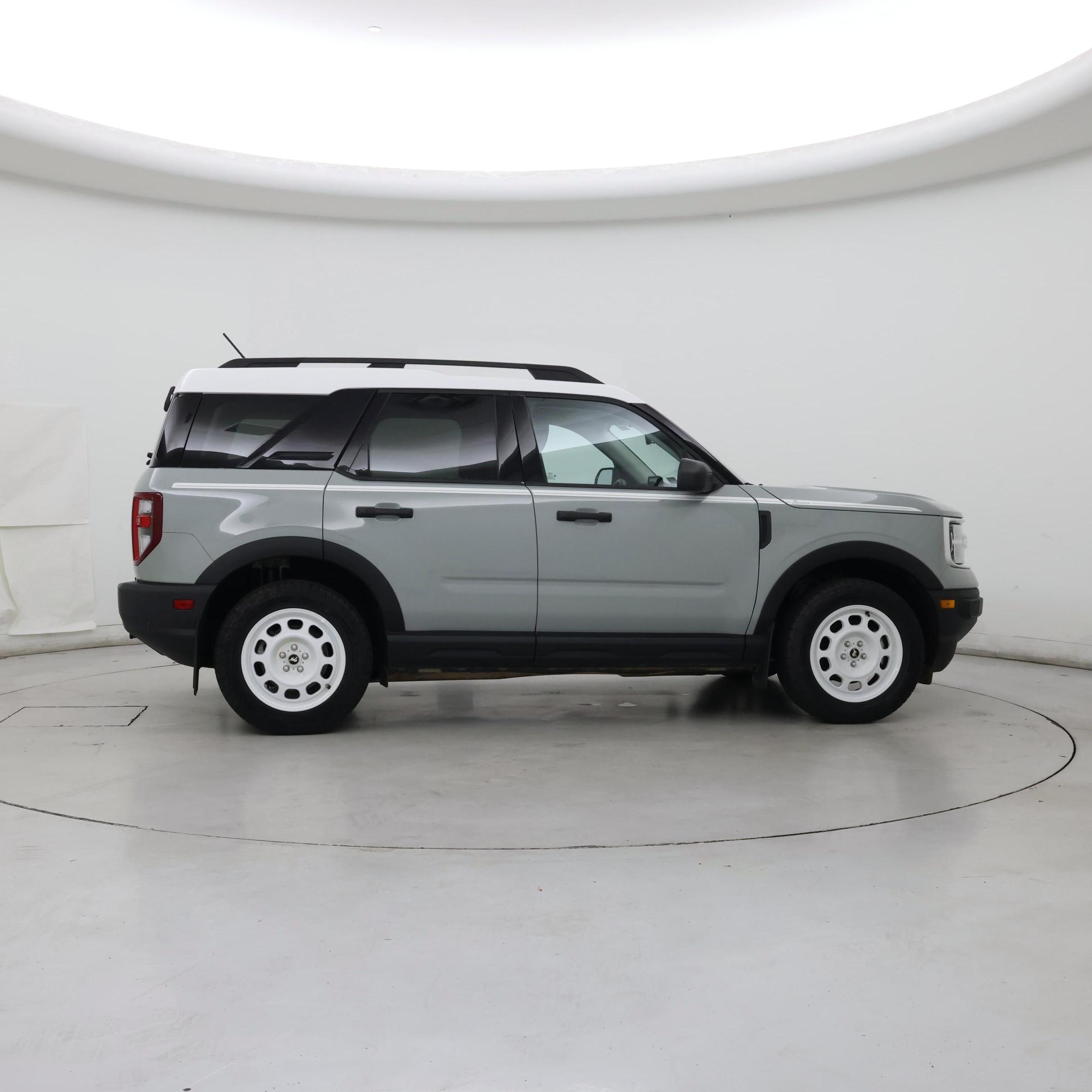 Thumbnail: 2023 Ford Bronco Sport - 7