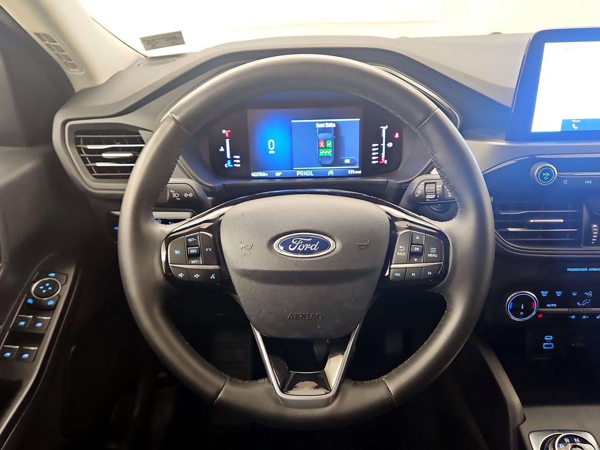 Thumbnail: 2023 Ford Escape - 10
