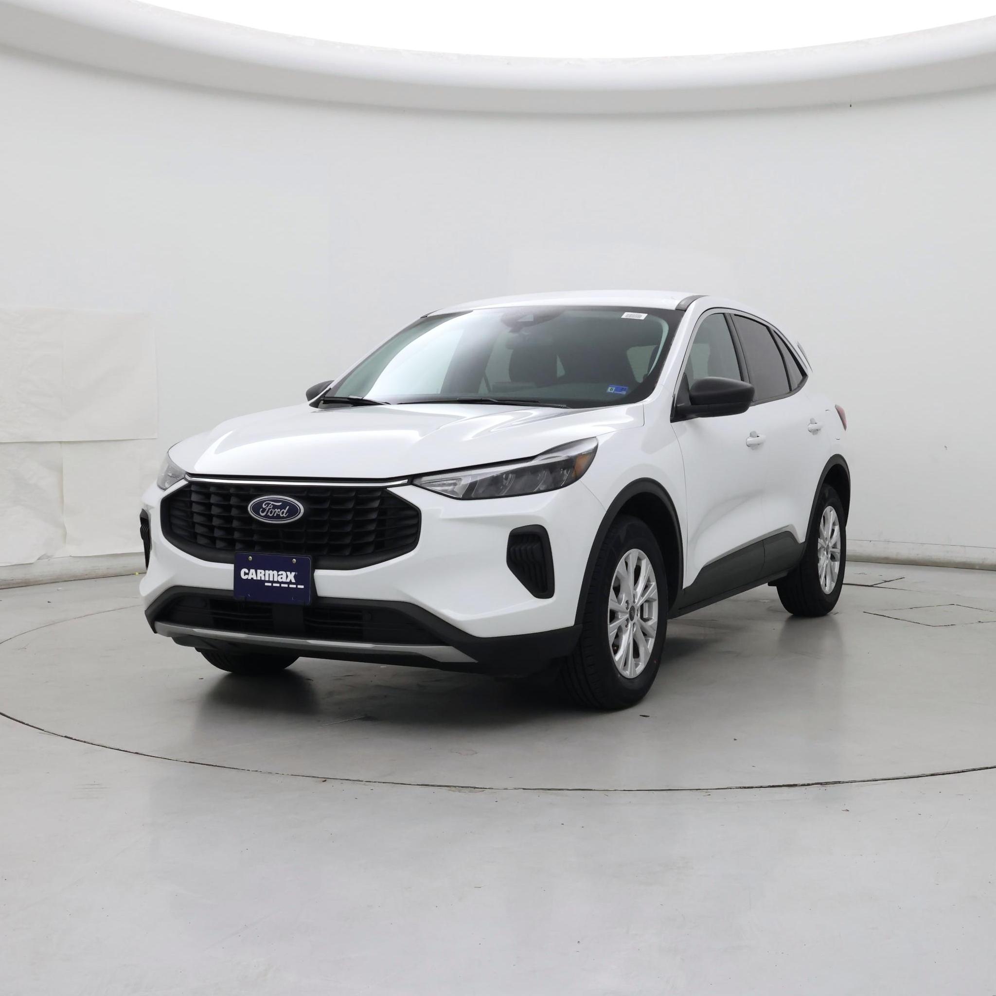 Thumbnail: 2023 Ford Escape - 4