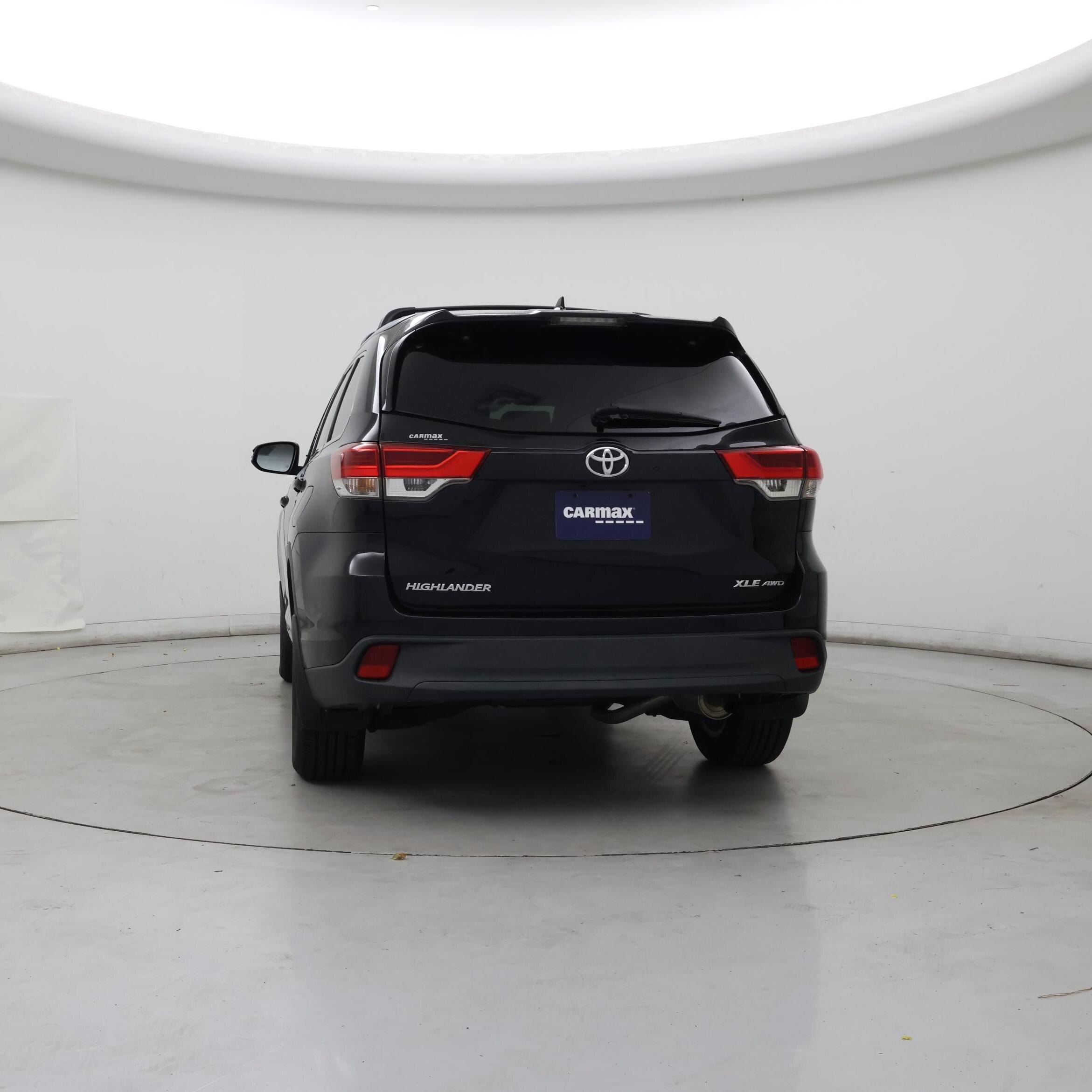 Thumbnail: 2017 Toyota Highlander - 6