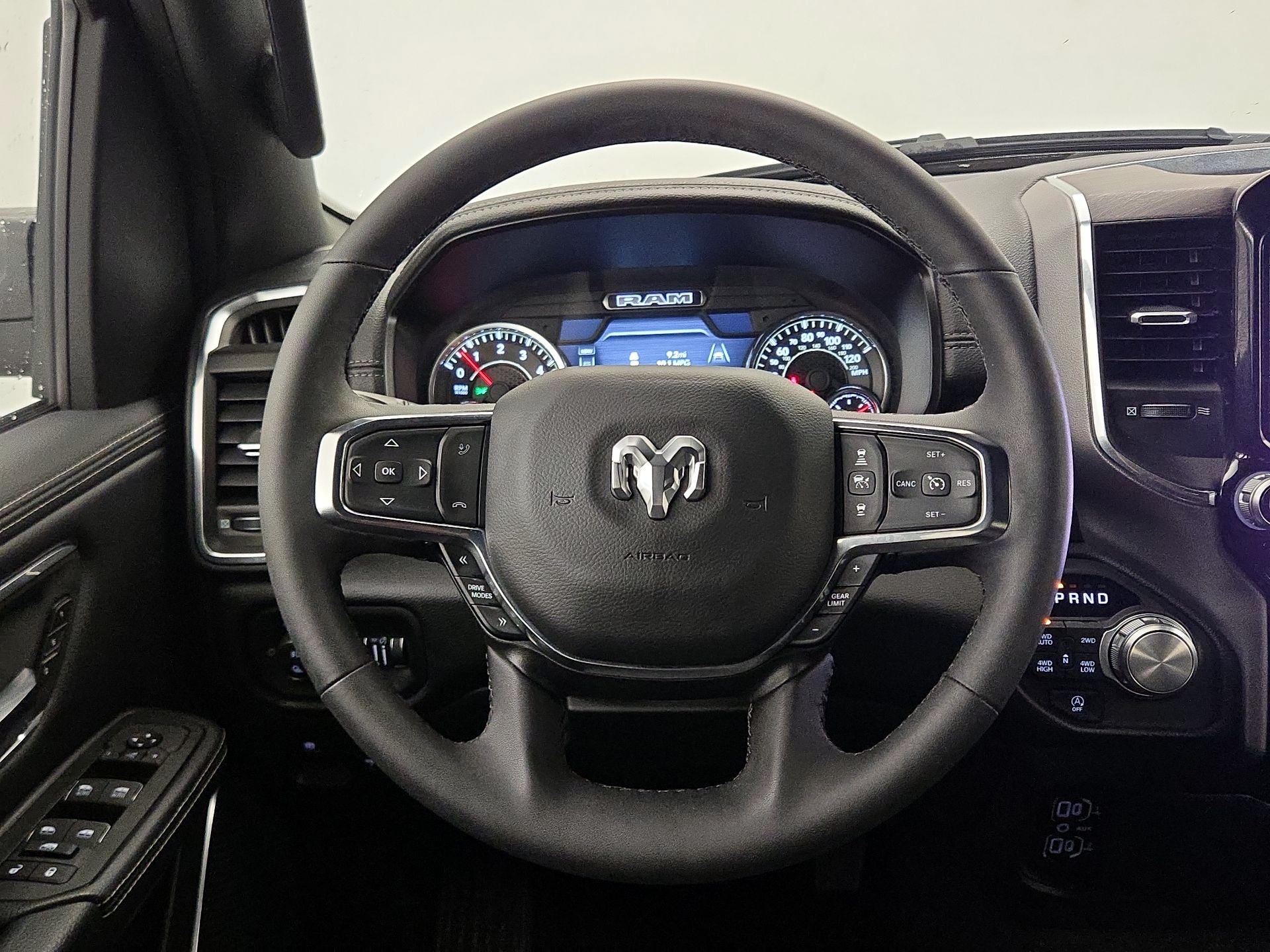 Thumbnail: 2025 RAM 1500 - 10