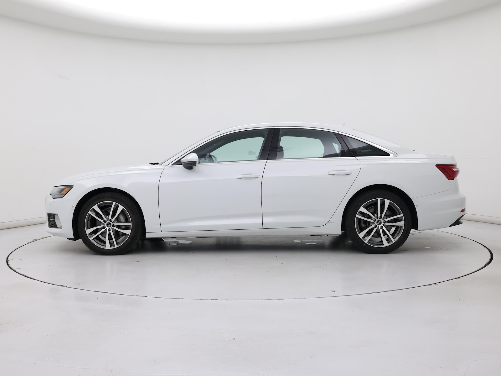 2023 Audi A6 Premium - Photo 4