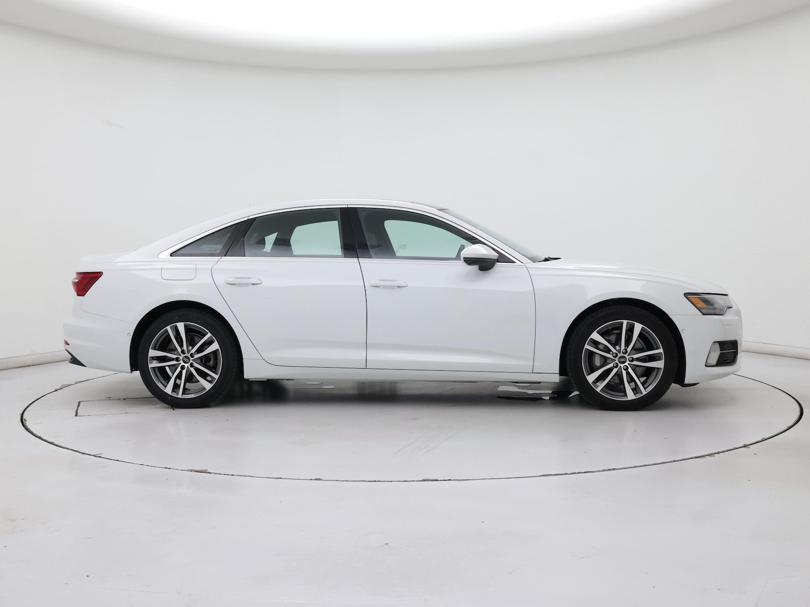 2023 Audi A6 Premium - Photo 8