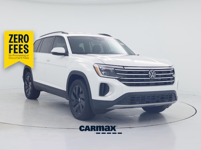 White 2025 Volkswagen Atlas SE 4Motion with Technology SUV / Crossover All-Wheel Drive Automatic