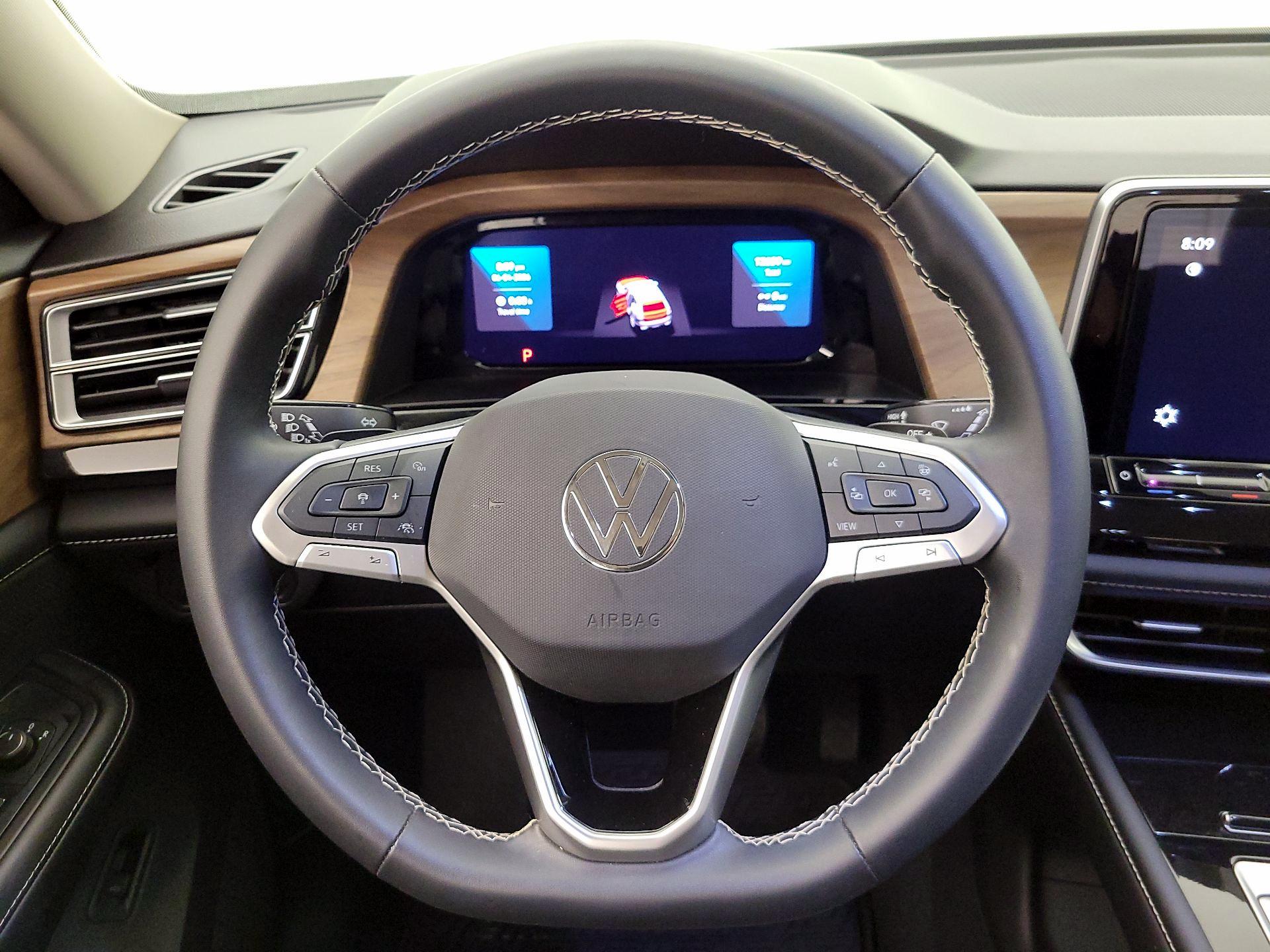 Thumbnail: 2025 Volkswagen Atlas - 10