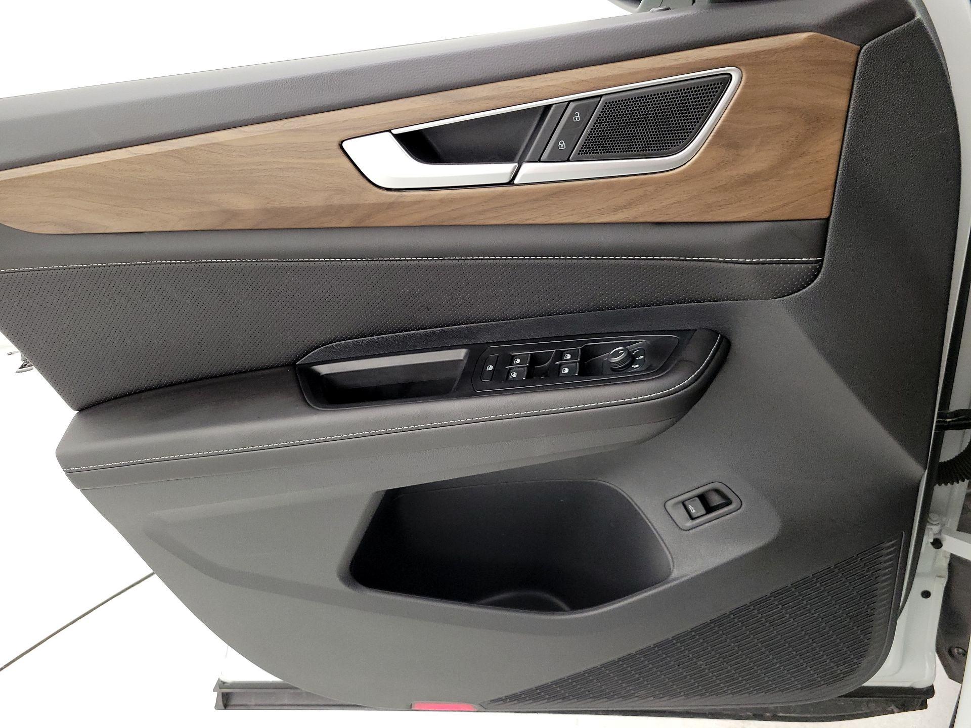 Thumbnail: 2025 Volkswagen Atlas - 12