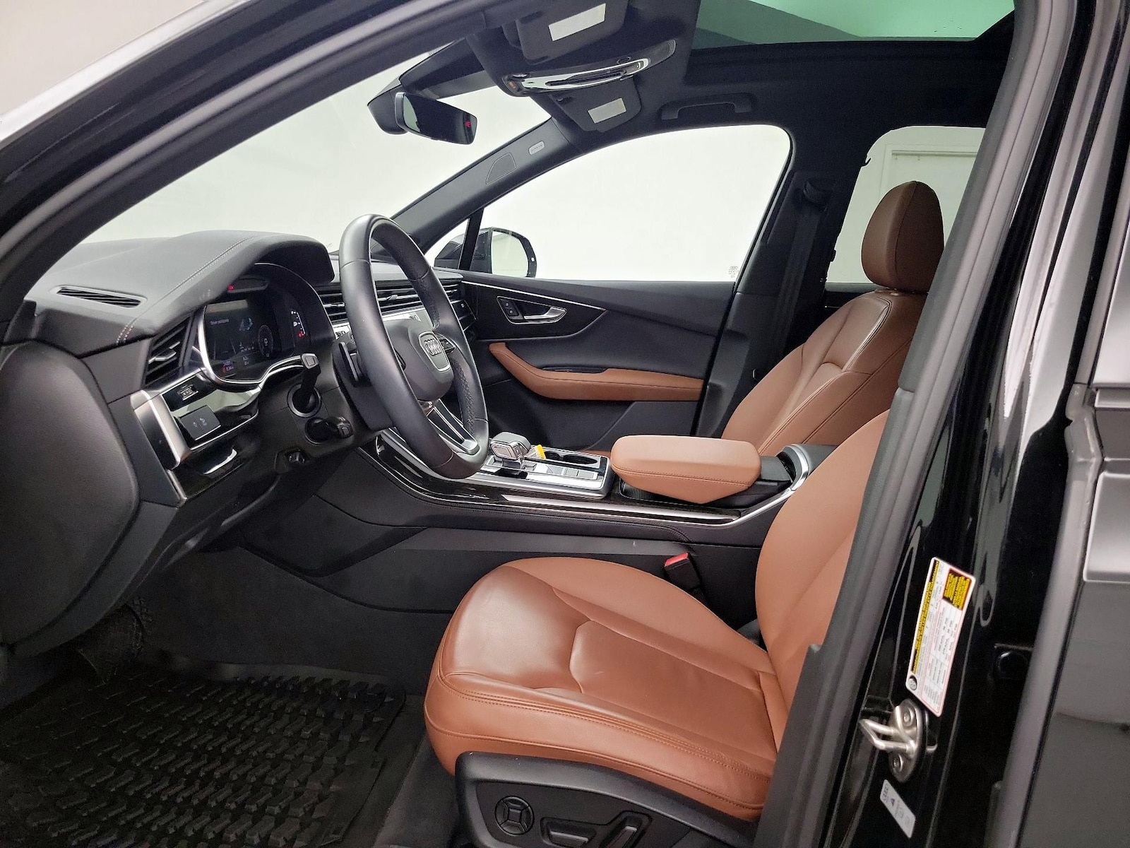 2023 Audi Q7 Premium Plus - Photo 12