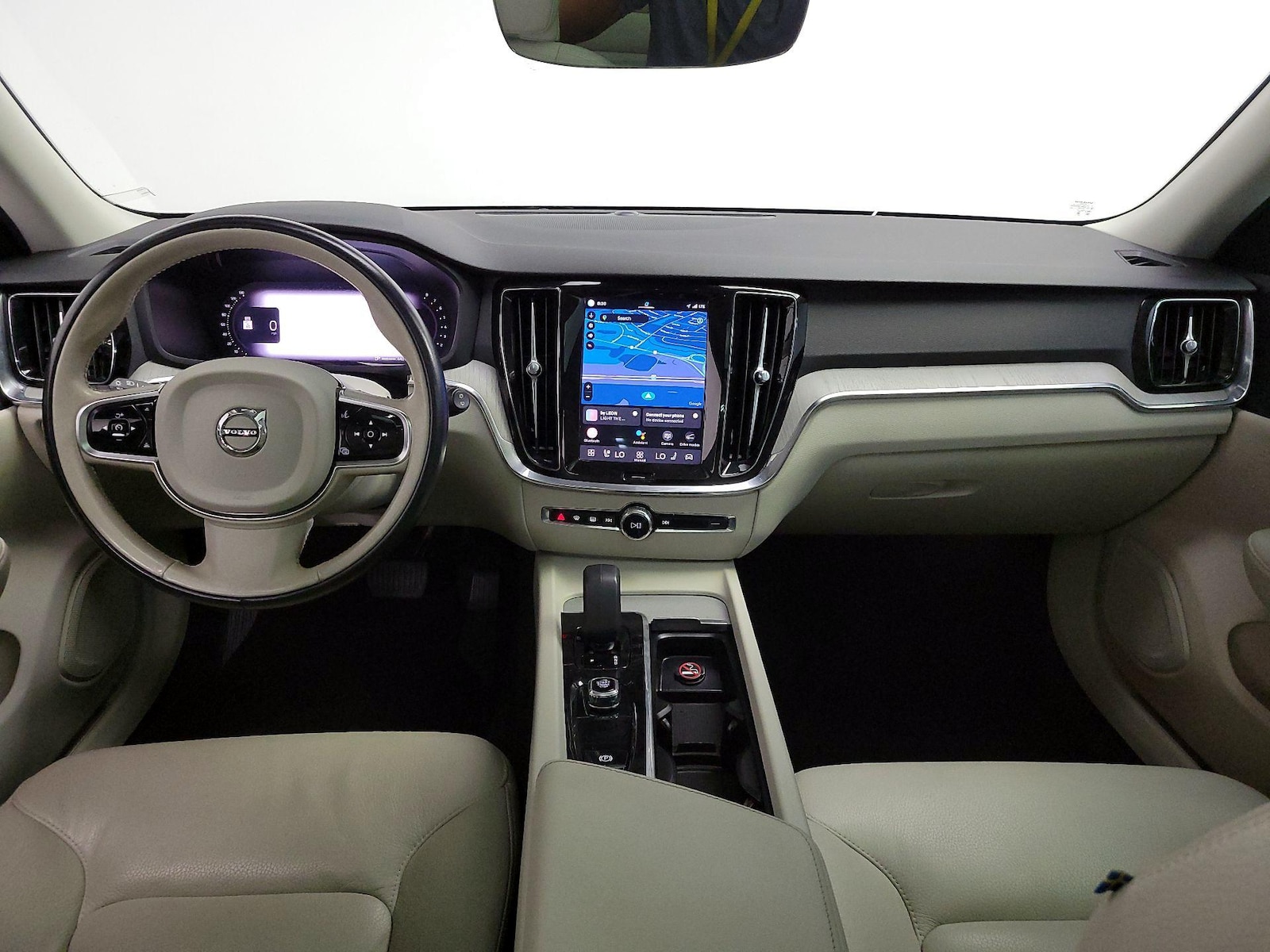 2025 Volvo V60 Cross Country Plus - Photo 10