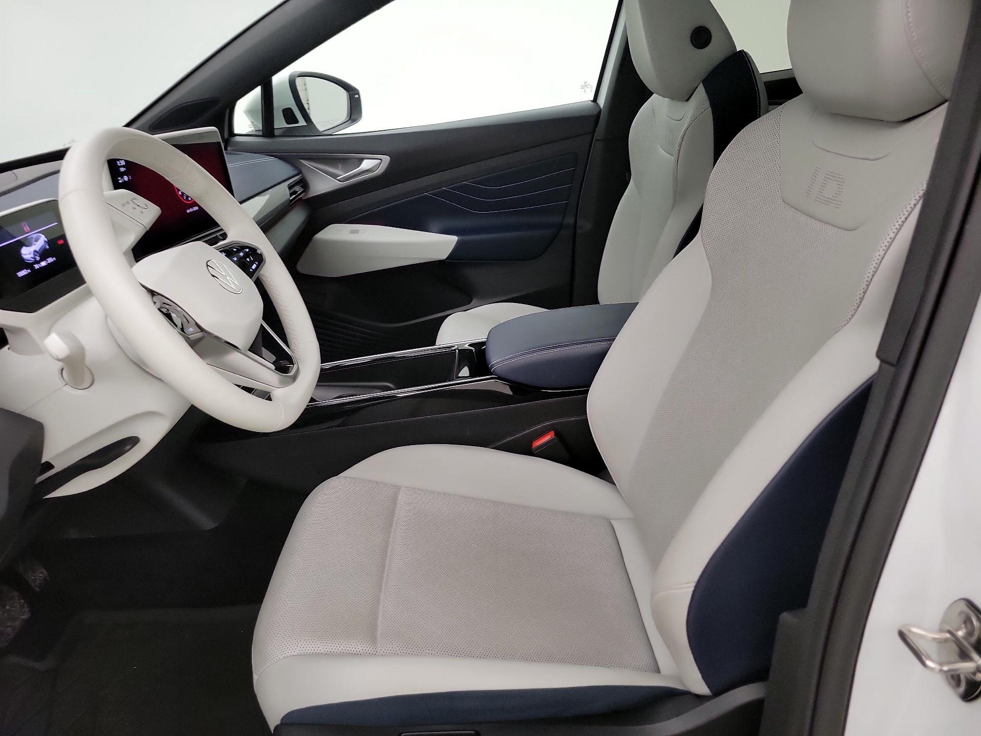 Thumbnail: 2023 Volkswagen ID.4 - 11