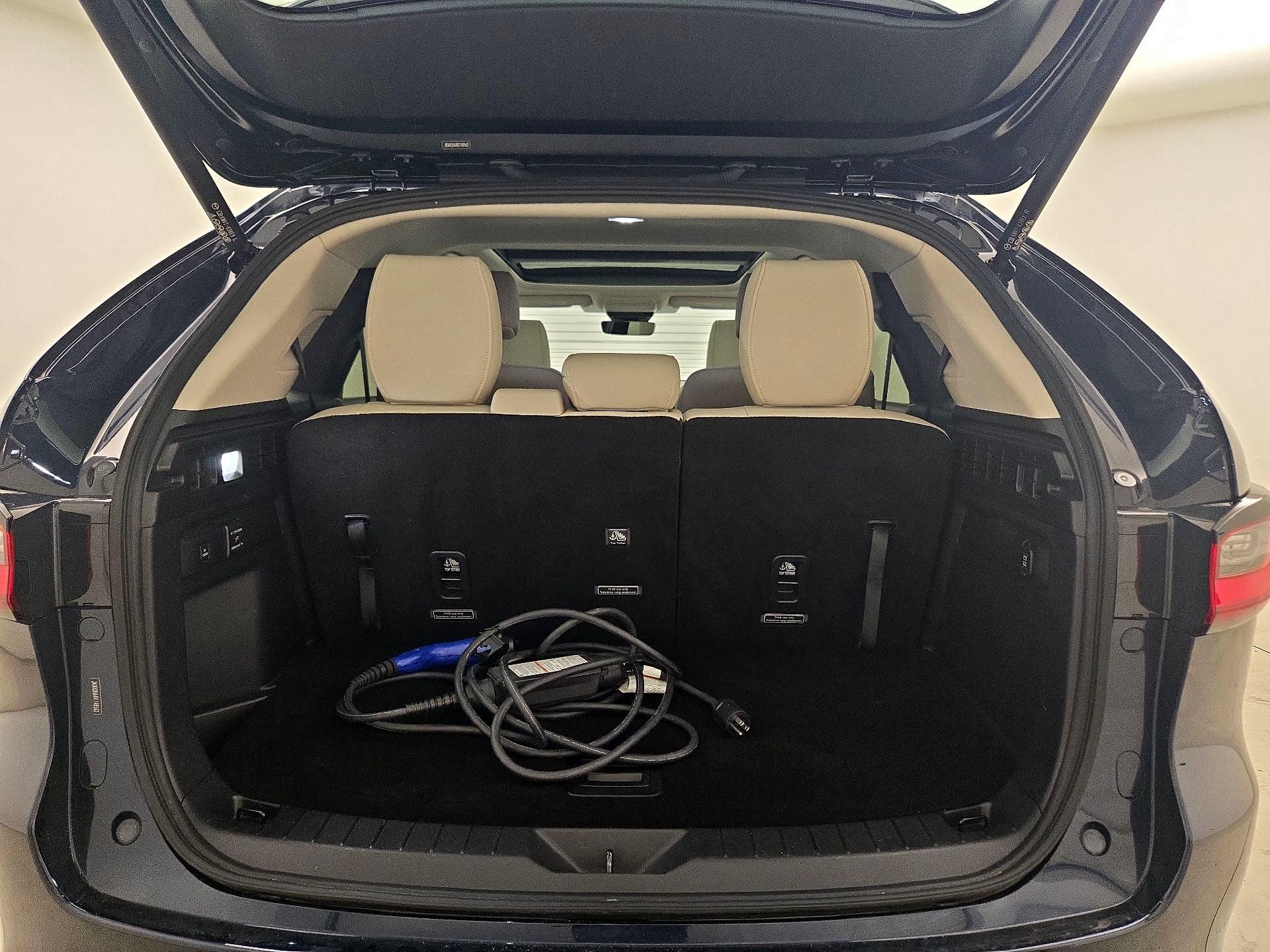 Thumbnail: 2024 Mazda CX-90 - 17