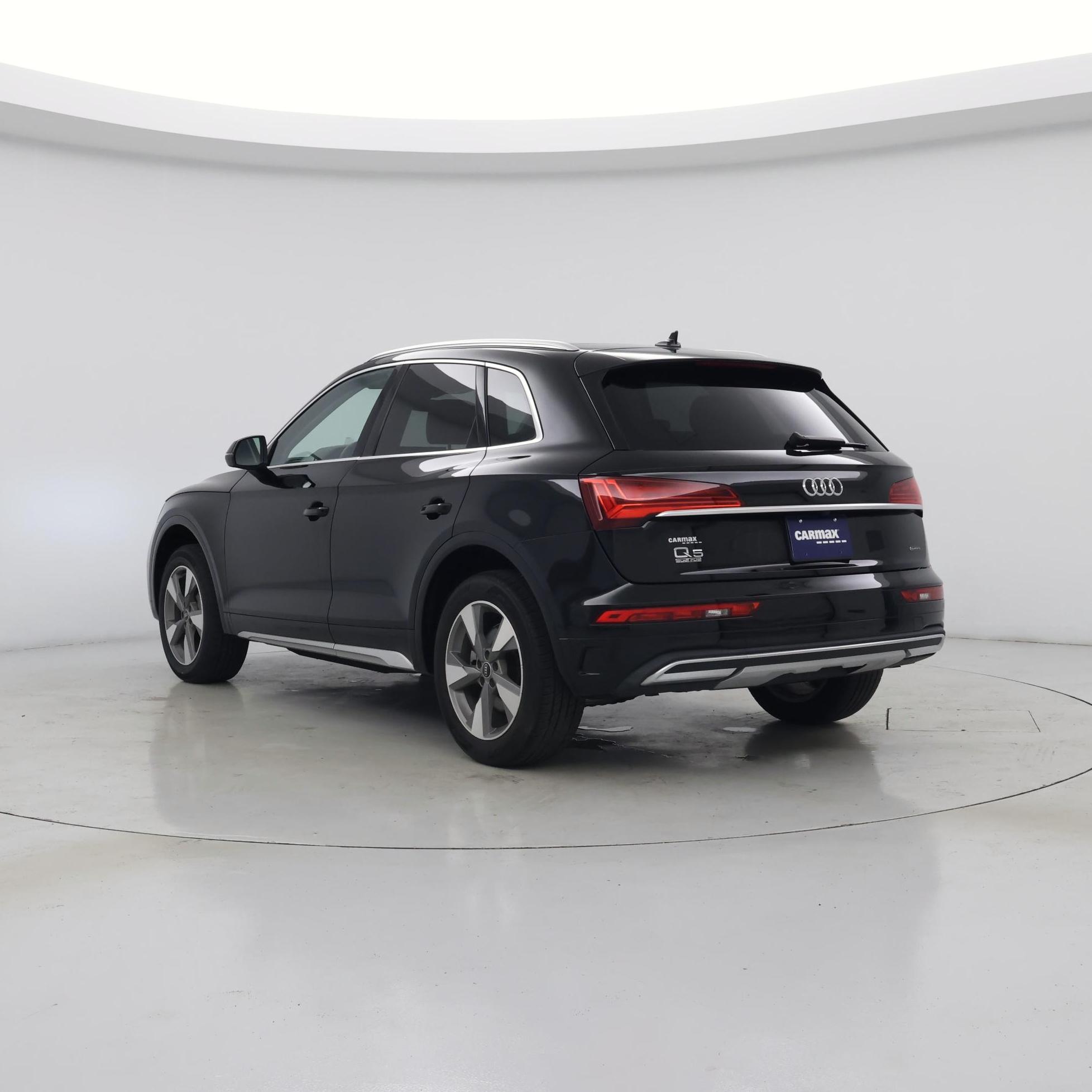 Thumbnail: 2023 Audi Q5 - 2