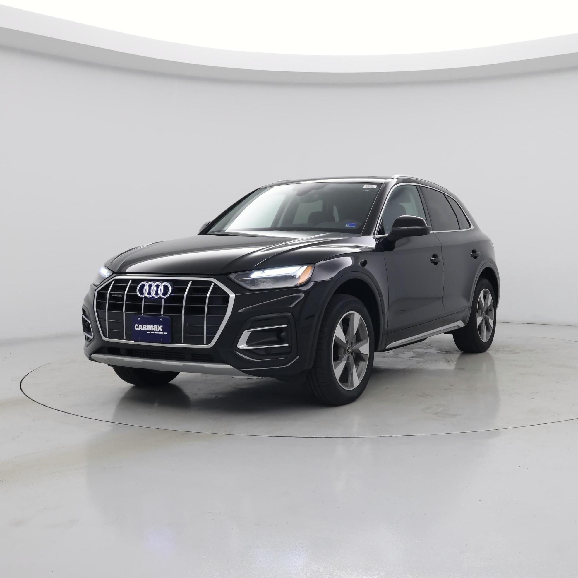 Thumbnail: 2023 Audi Q5 - 4