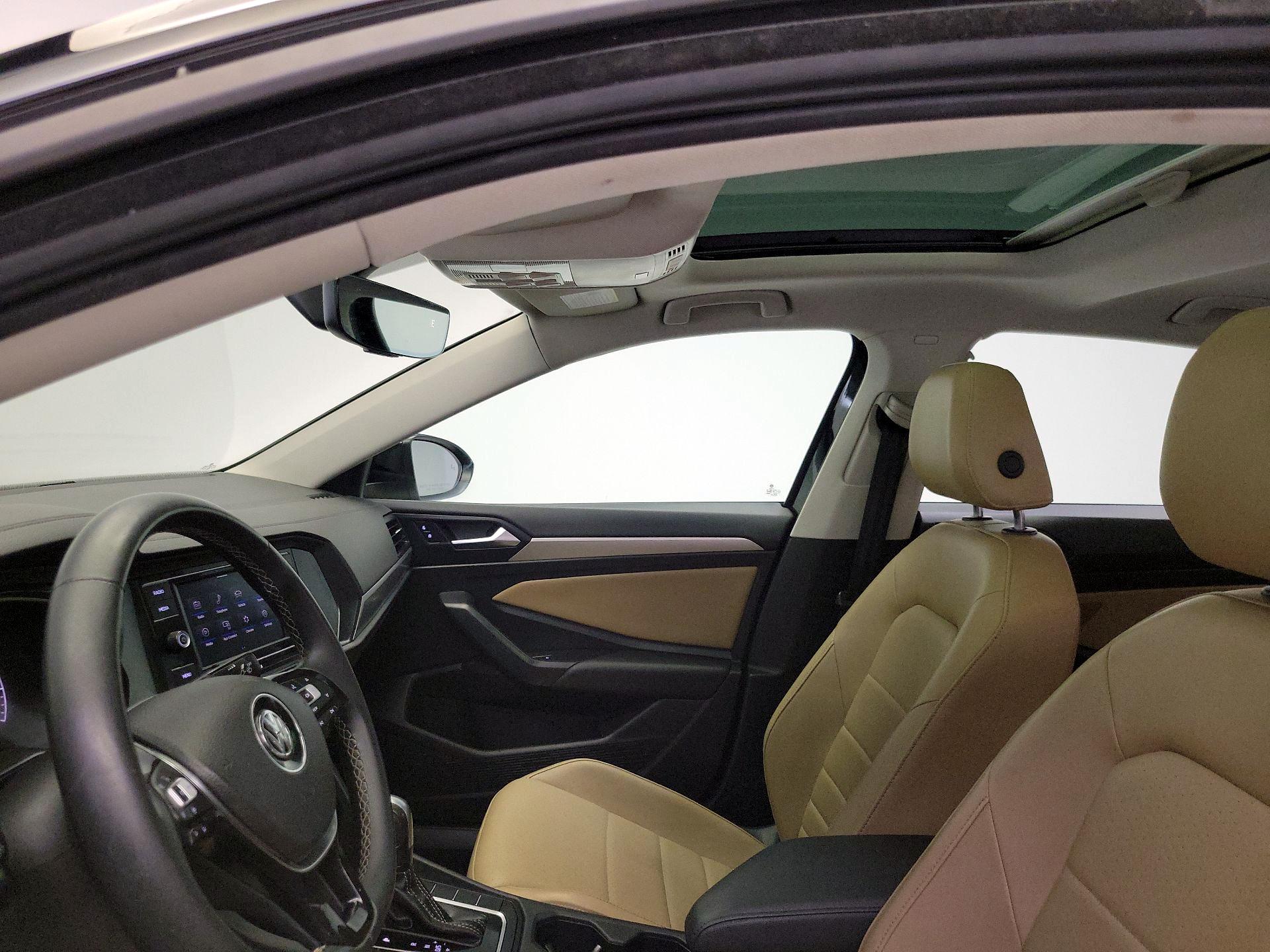Thumbnail: 2021 Volkswagen Jetta - 19