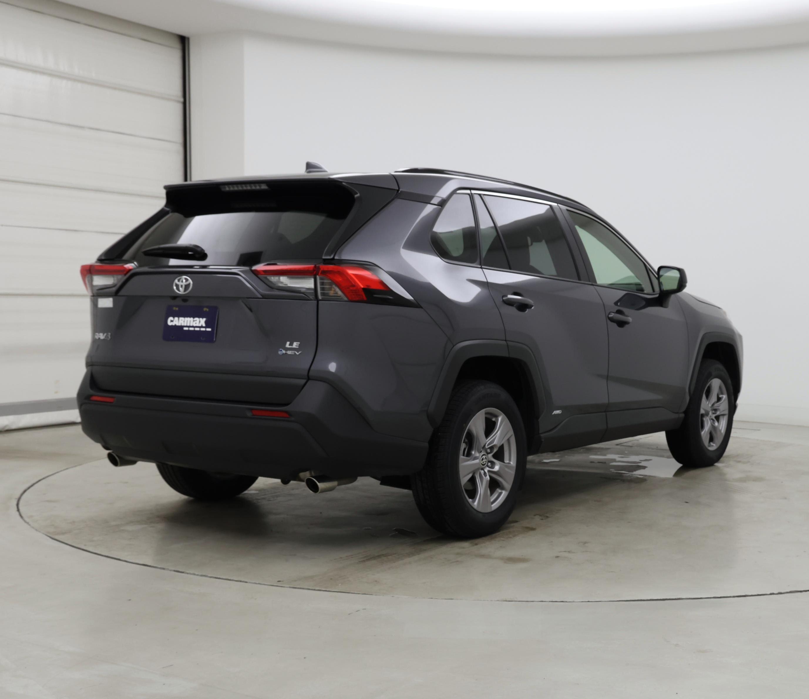 Thumbnail: 2025 Toyota RAV4 - 8