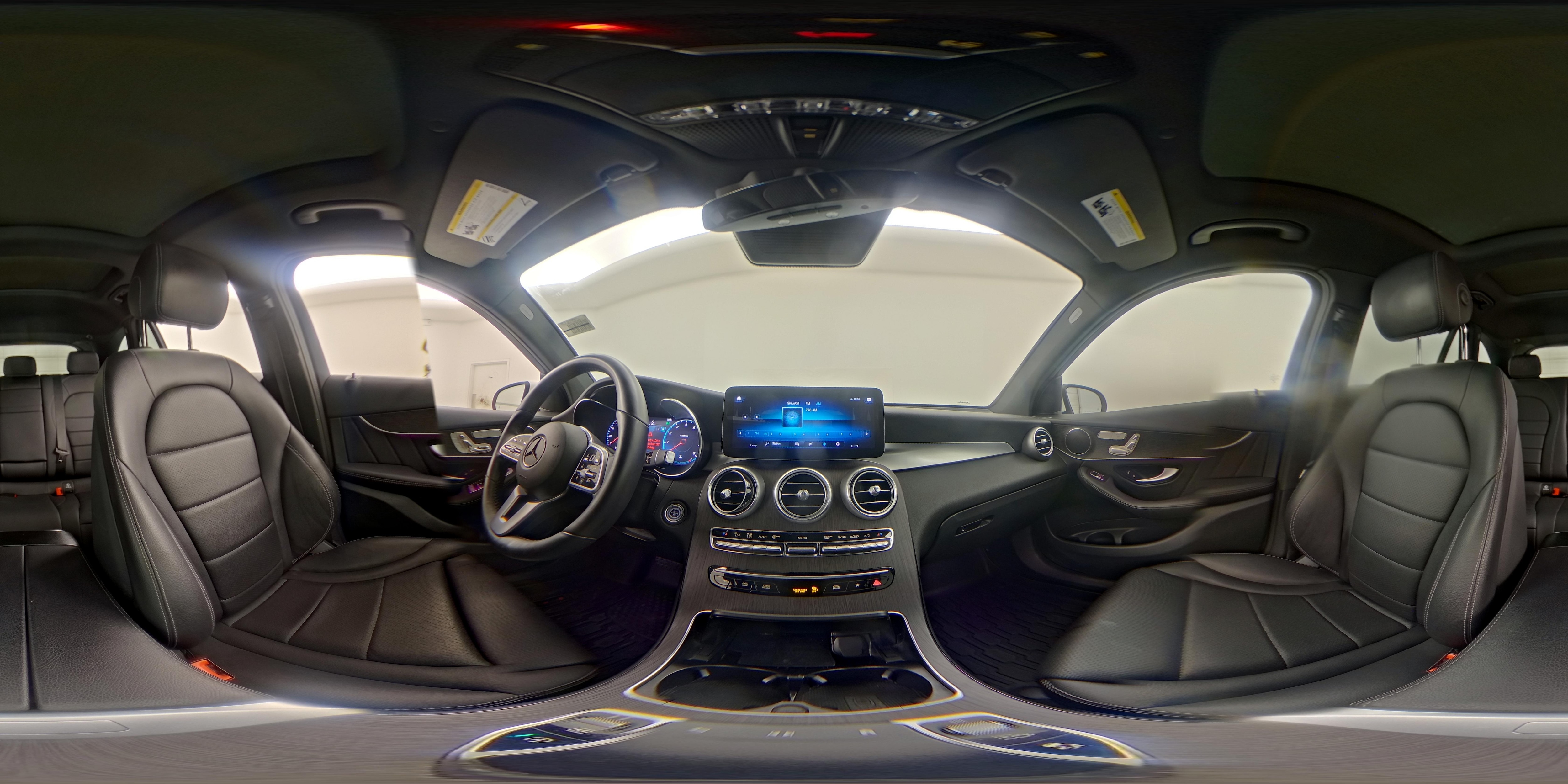 2022 Mercedes-Benz GLC GLC300 - Photo 24